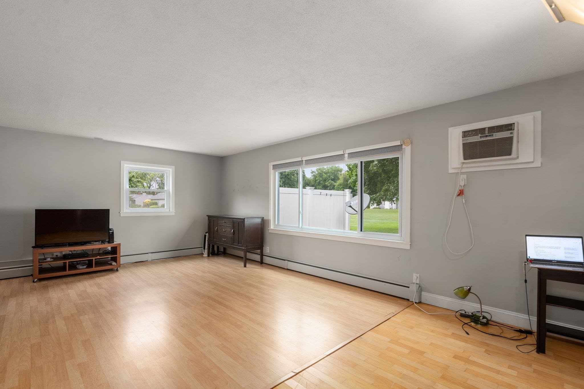 Condominium at 54 Horseshoe Dr # 54, Chicopee MA 01022, Chicopee, photo 6 of 32