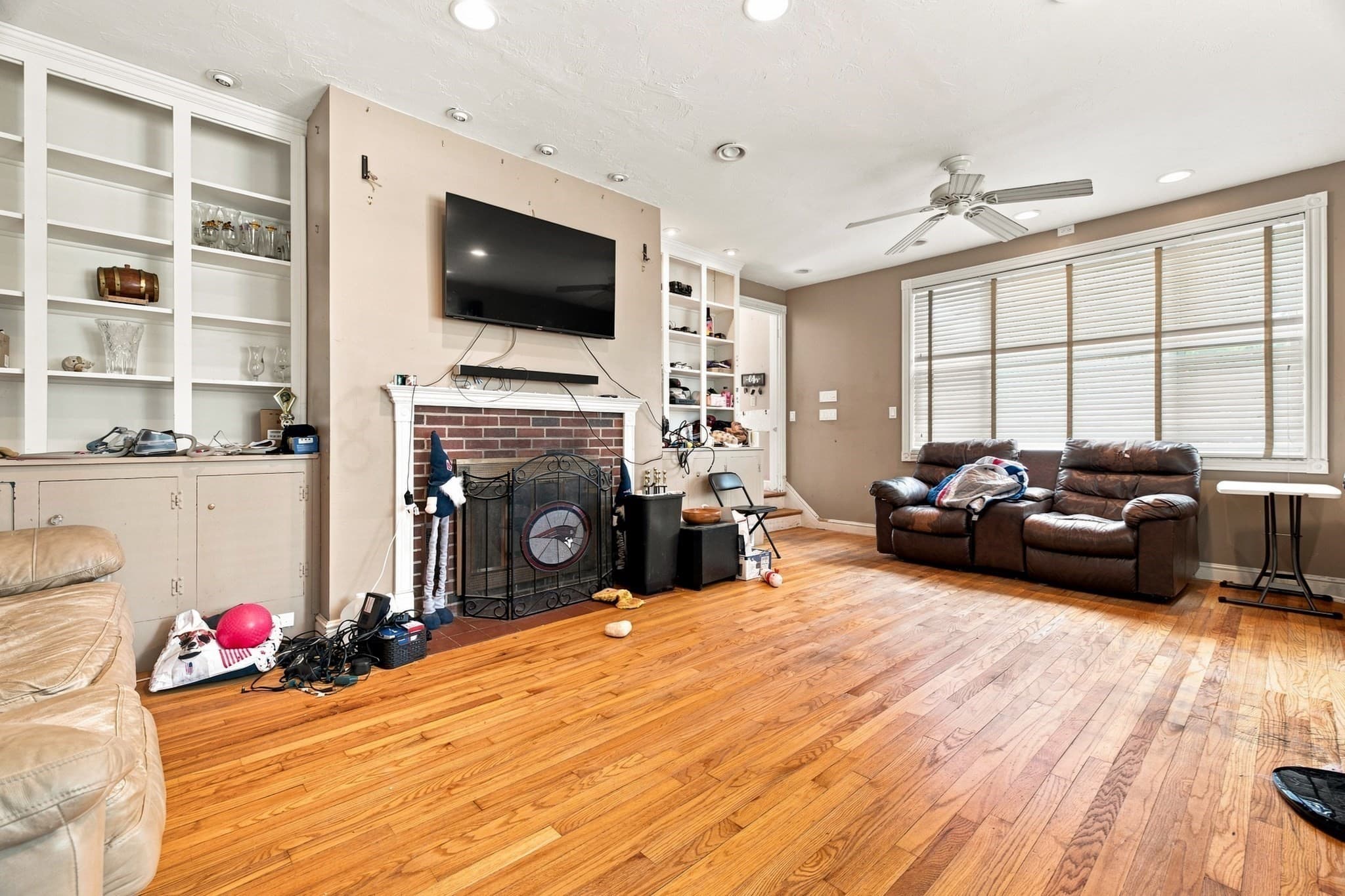 Single Family Residence at 10 Pilgrim Way, Walpole MA 02032, Walpole, photo 6 of 27