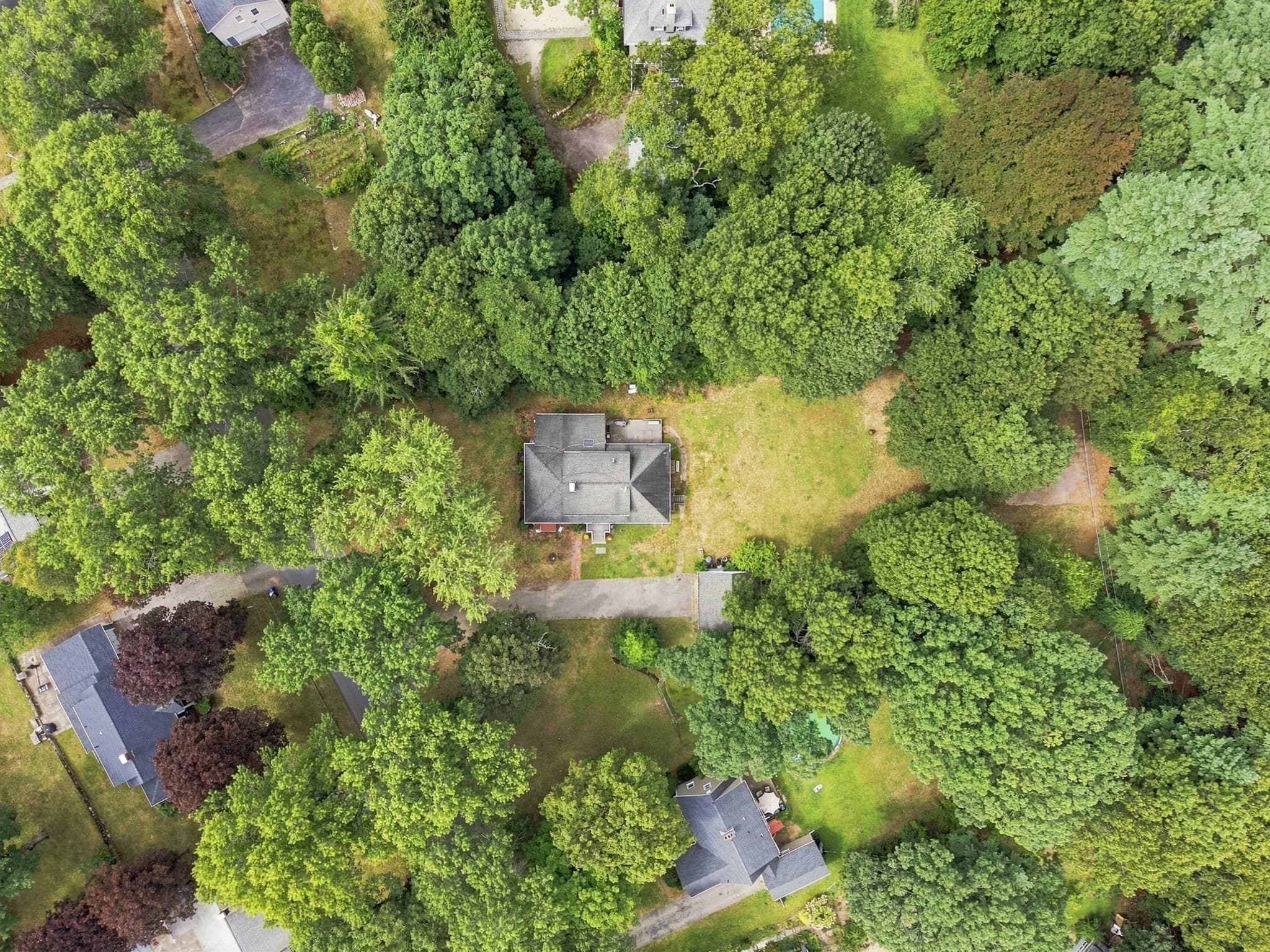 Single Family Residence at 10 Pilgrim Way, Walpole MA 02032, Walpole, photo 20 of 27