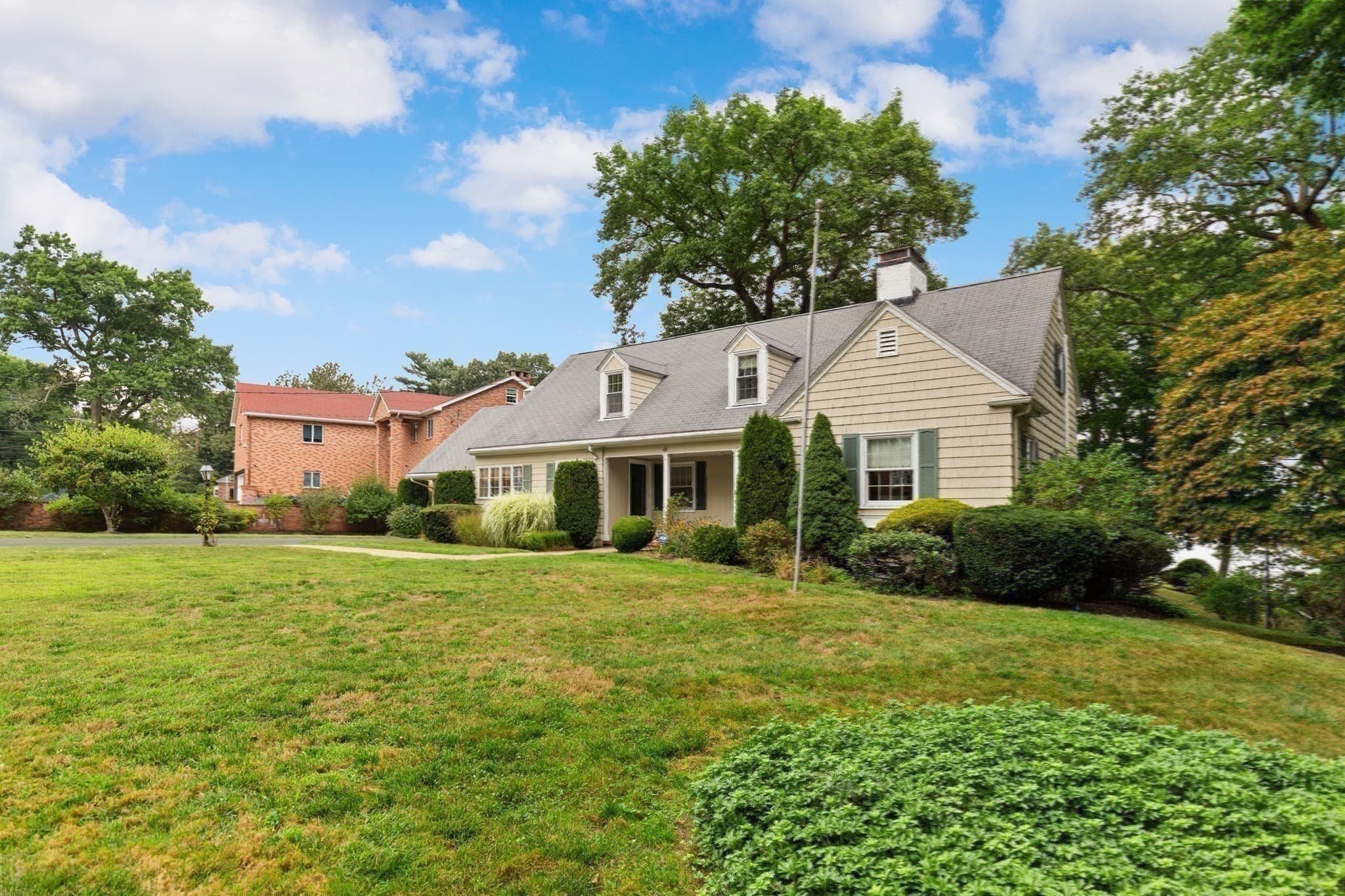 Single Family Residence at 48 Locksley Rd, Lynnfield MA 01940, Lynnfield, photo 25 of 37