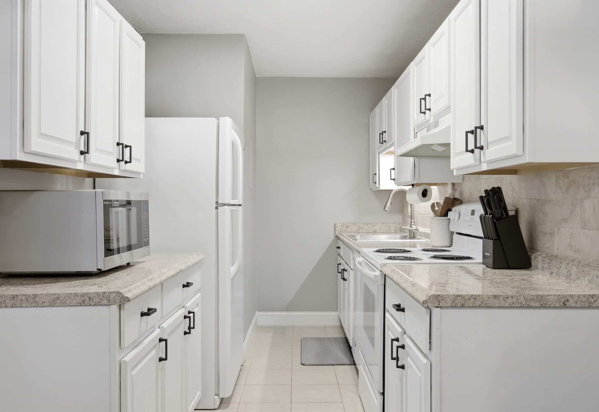 Condominium at 207 Samoset Street # B16, Plymouth MA 02360, Plymouth, photo 5 of 25