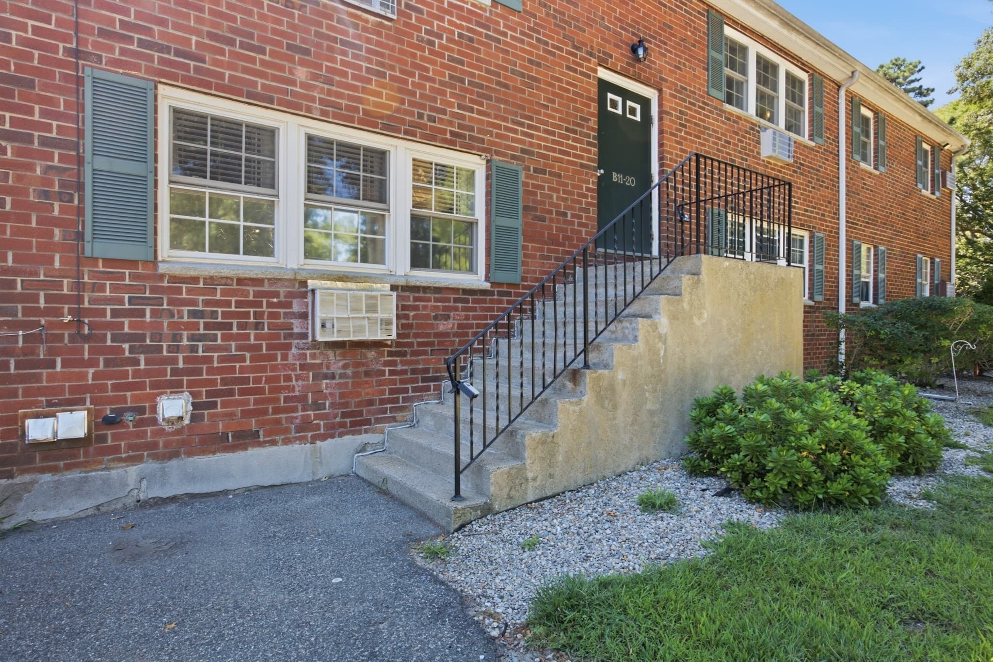 Condominium at 207 Samoset Street # B16, Plymouth MA 02360, Plymouth, photo 20 of 25