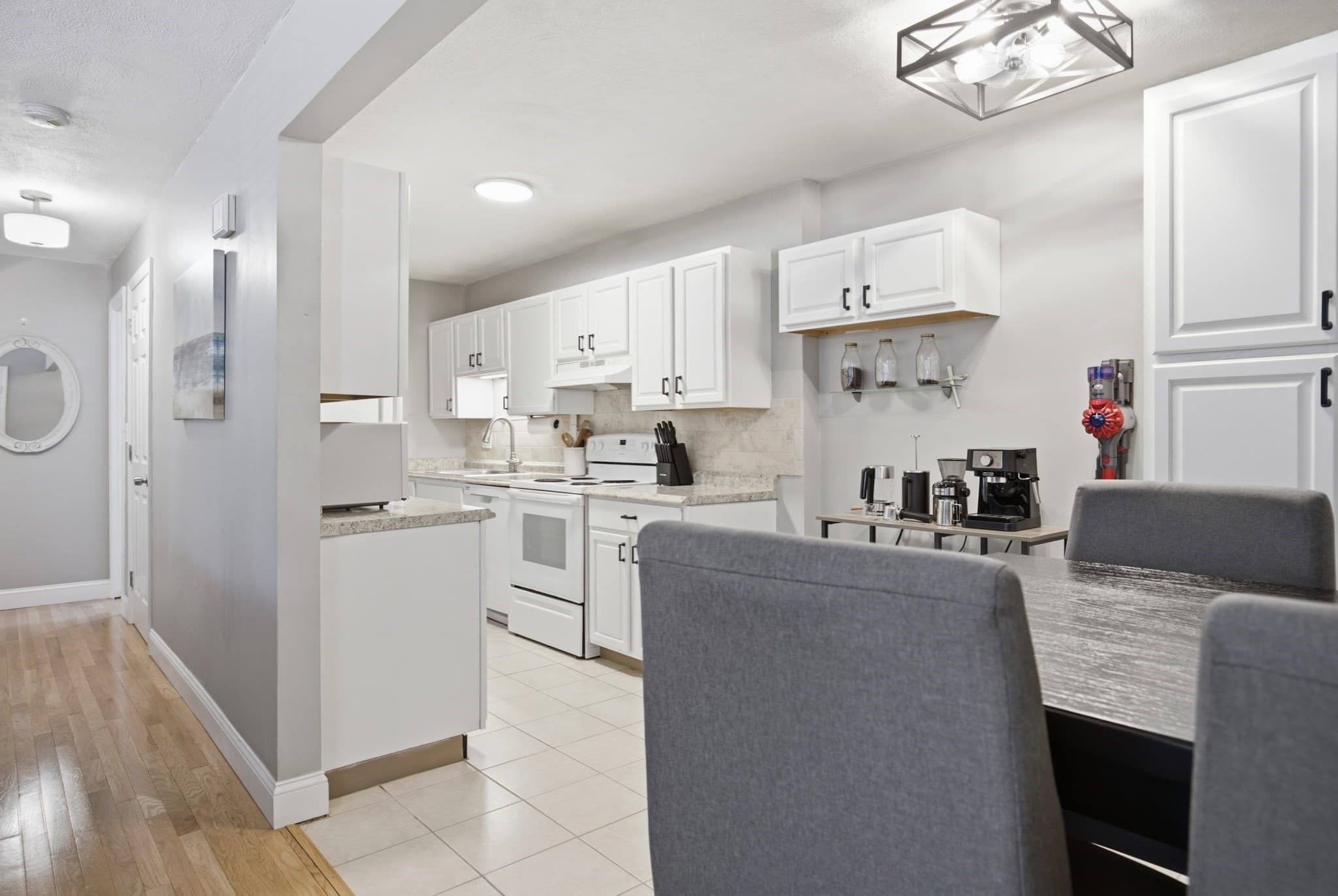 Condominium at 207 Samoset Street # B16, Plymouth MA 02360, Plymouth, photo 4 of 25