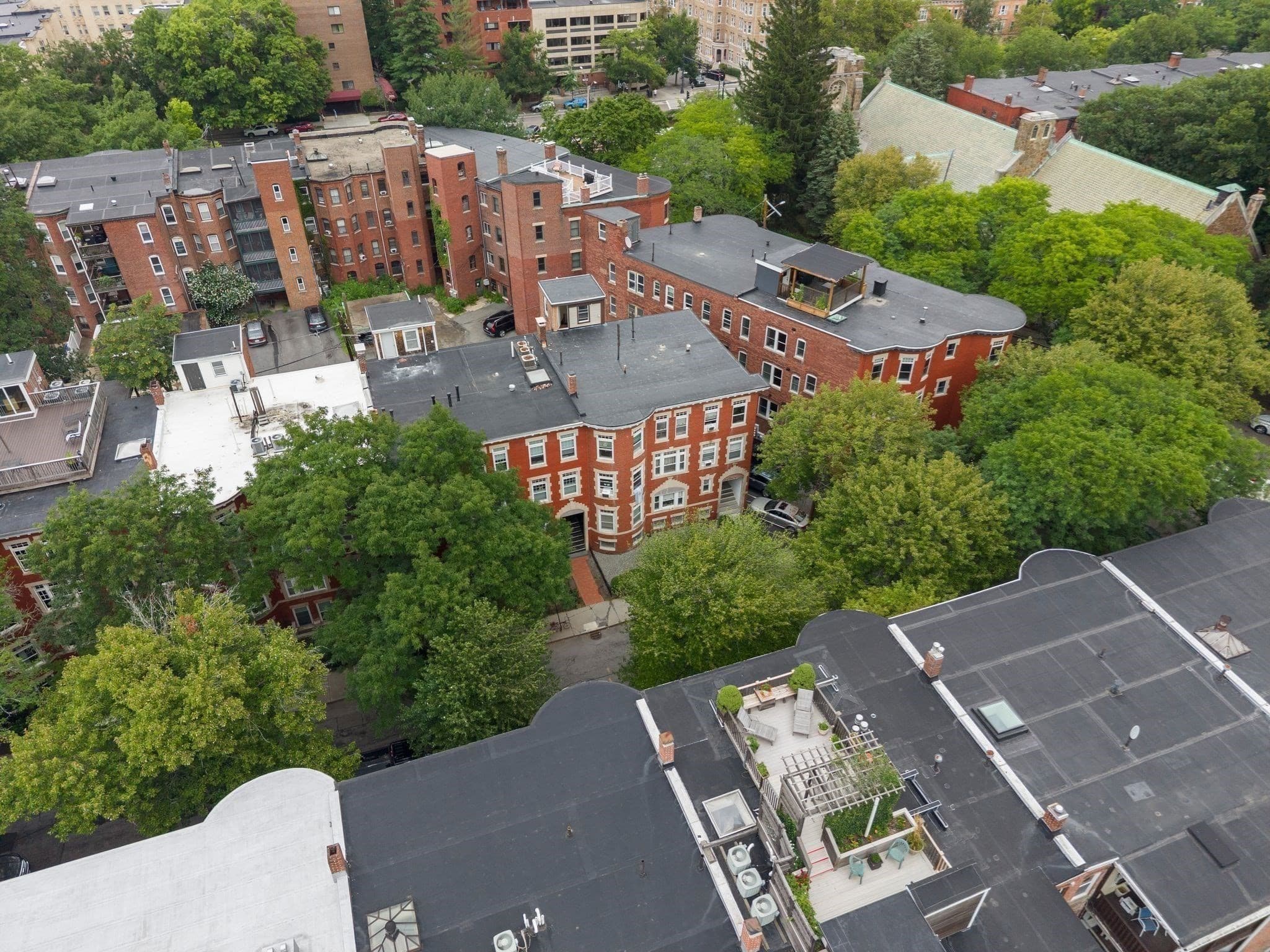 3 Family at 3 Strathmore Rd, Brookline MA 02445, Brookline, photo 22 of 23
