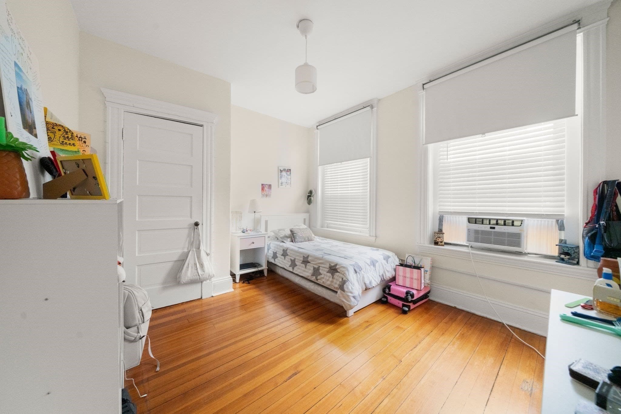 3 Family at 3 Strathmore Rd, Brookline MA 02445, Brookline, photo 11 of 23