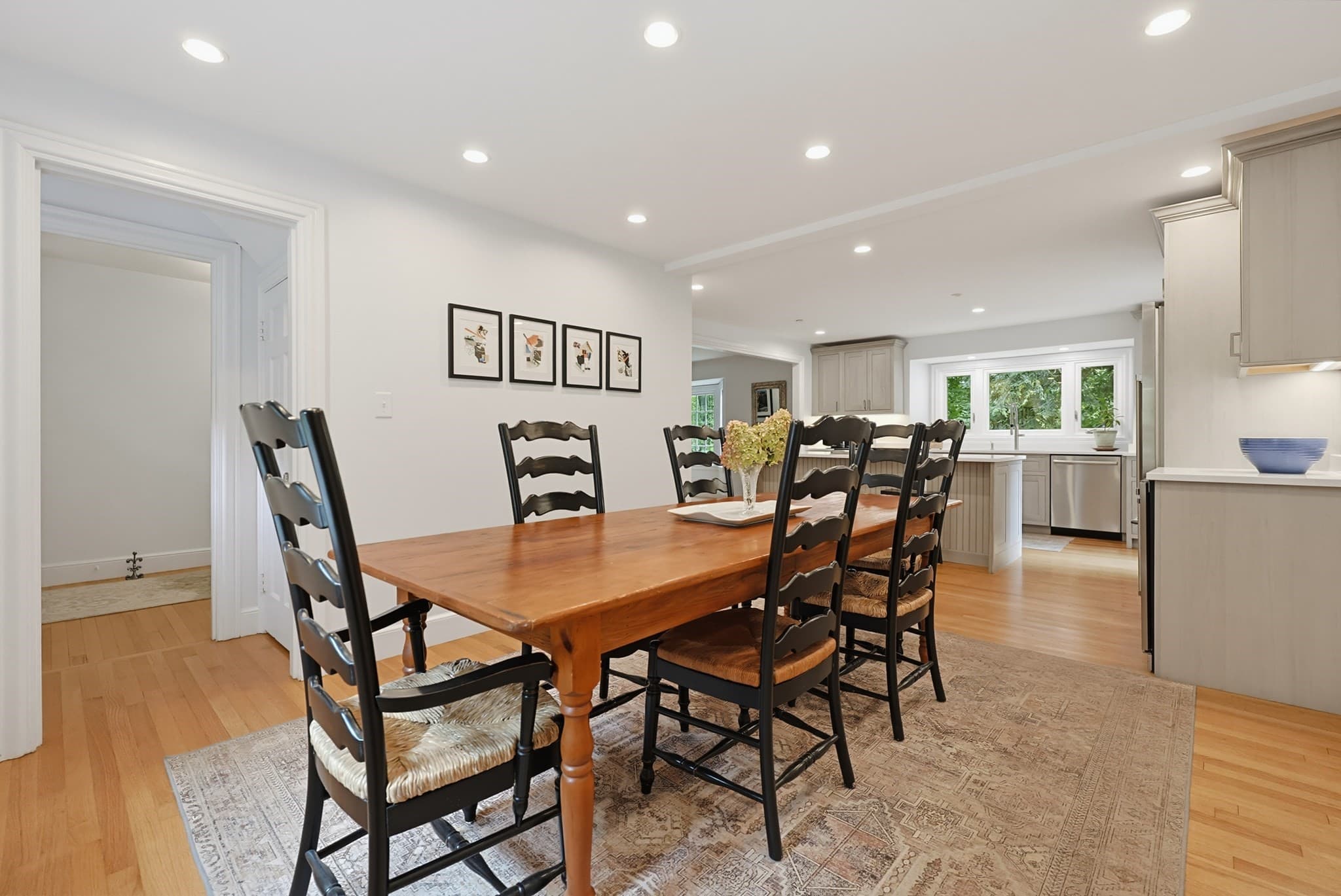 Single Family Residence at 28 Drury Ln, Worcester MA 01609, Worcester, photo 11 of 41