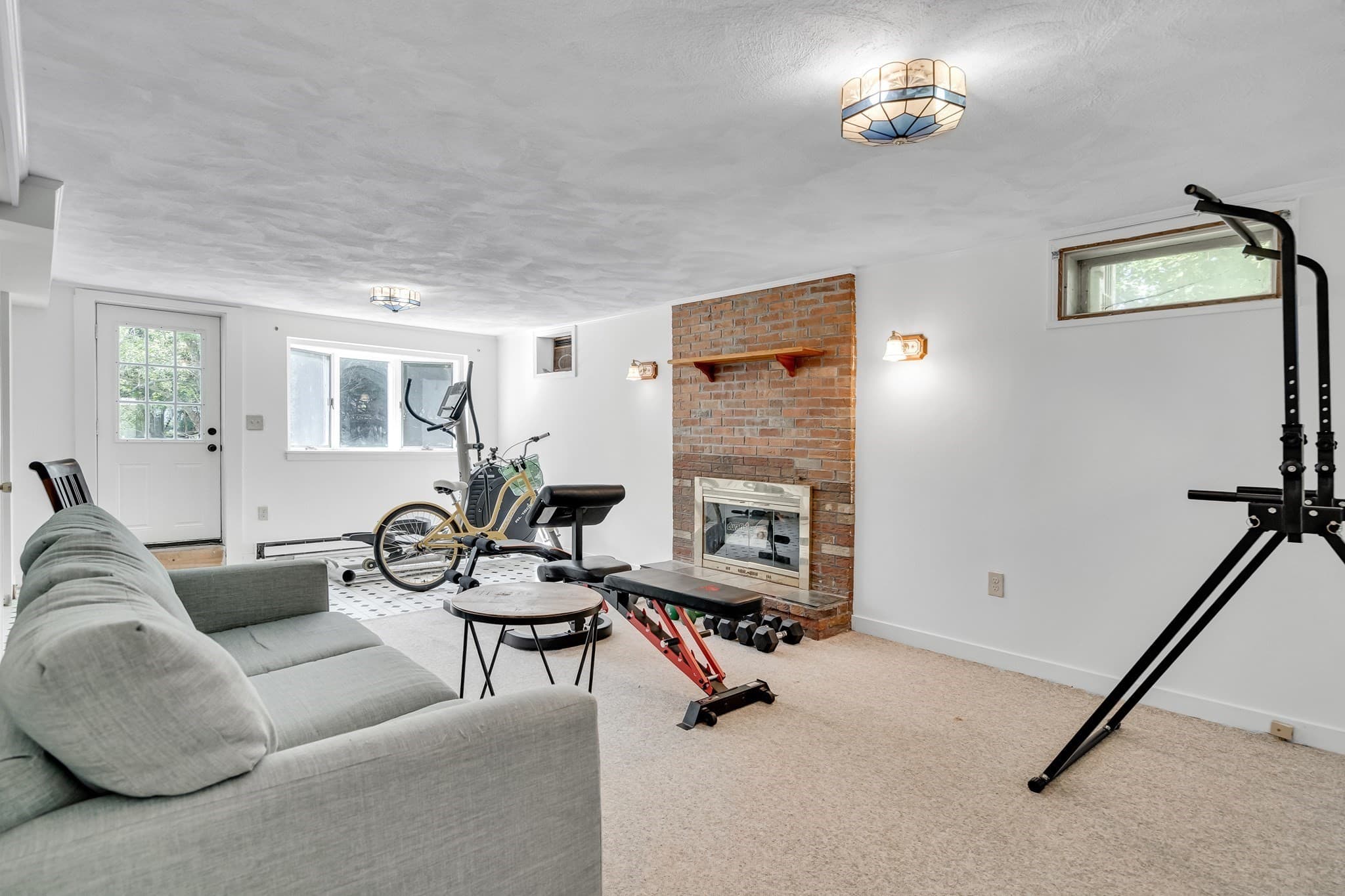 Single Family Residence at 1 Maureen Rd, Lexington MA 02420, Lexington, photo 27 of 39