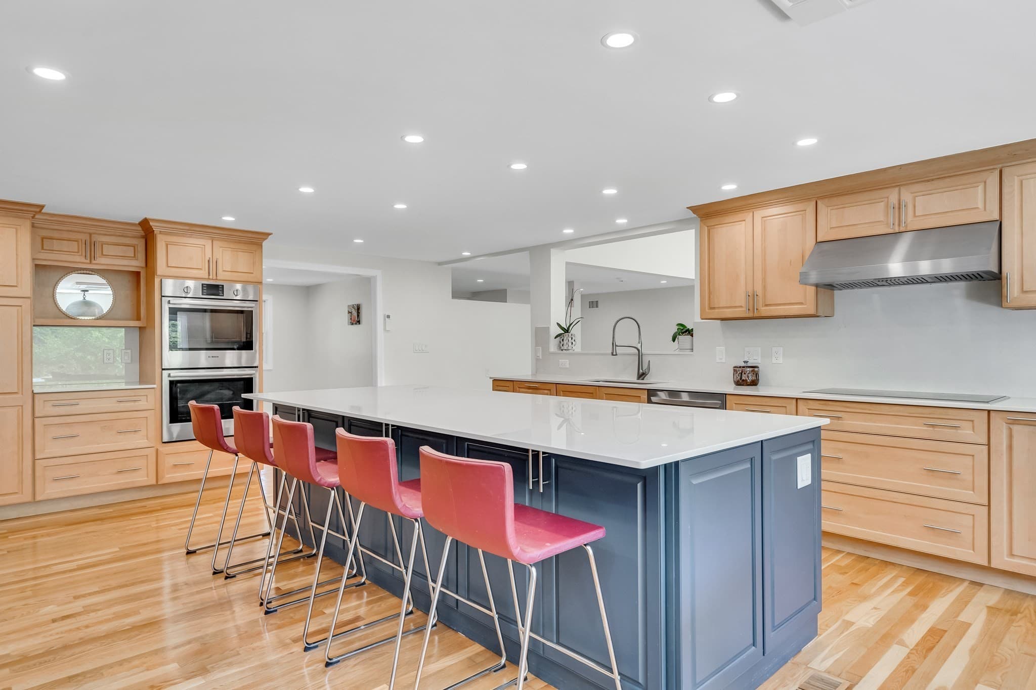 Single Family Residence at 1 Maureen Rd, Lexington MA 02420, Lexington, photo 10 of 39