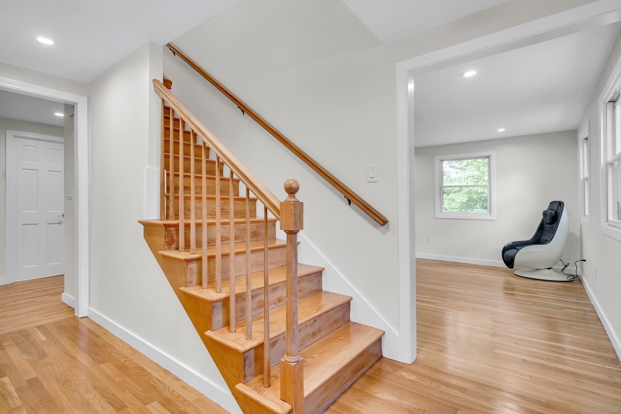 Single Family Residence at 1 Maureen Rd, Lexington MA 02420, Lexington, photo 31 of 39