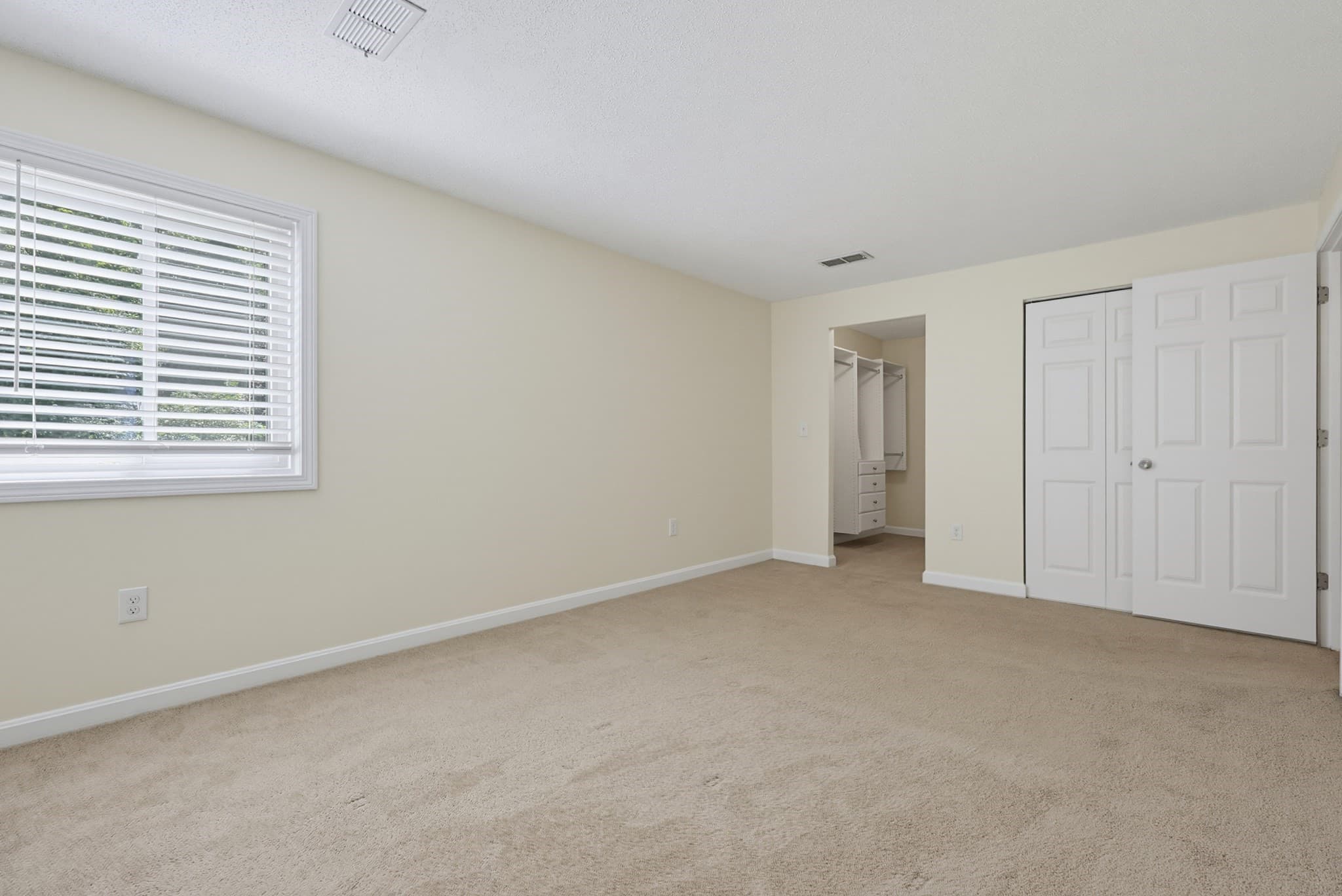 Condominium at 805 Franklin Crossing Road # 5, Franklin MA 02038, Franklin, photo 17 of 31