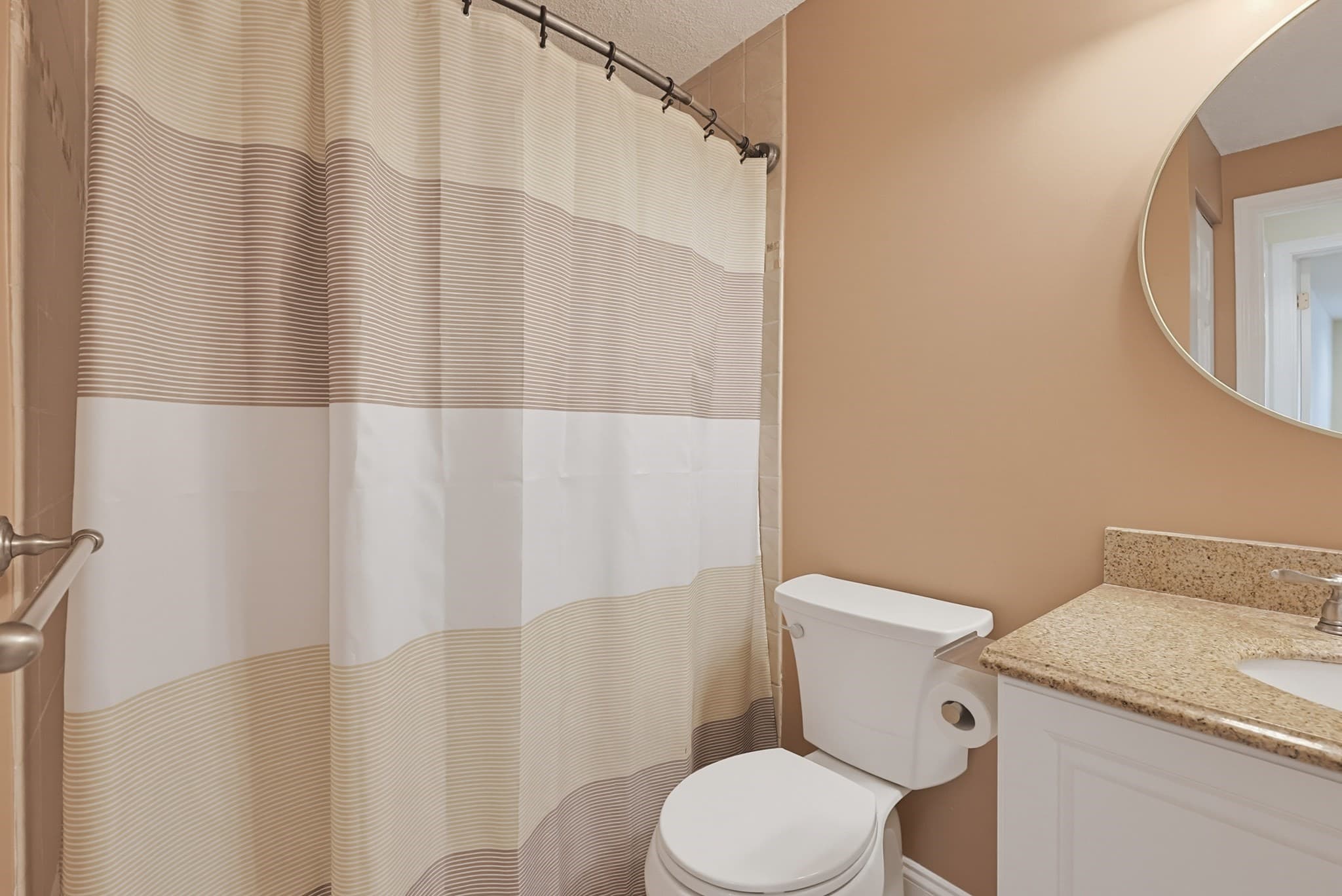 Condominium at 805 Franklin Crossing Road # 5, Franklin MA 02038, Franklin, photo 24 of 31