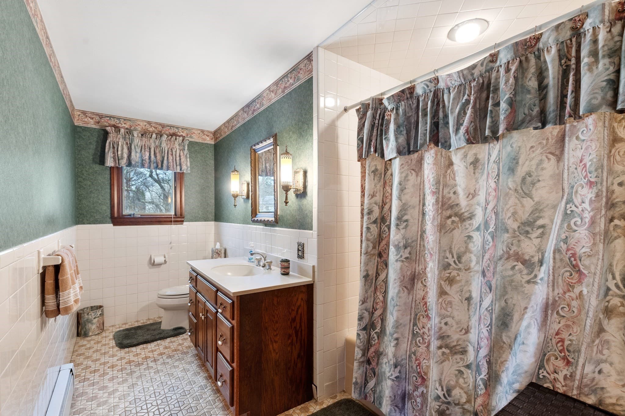Single Family Residence at 5 Willson Rd, Salem MA 01970, Salem, photo 20 of 32