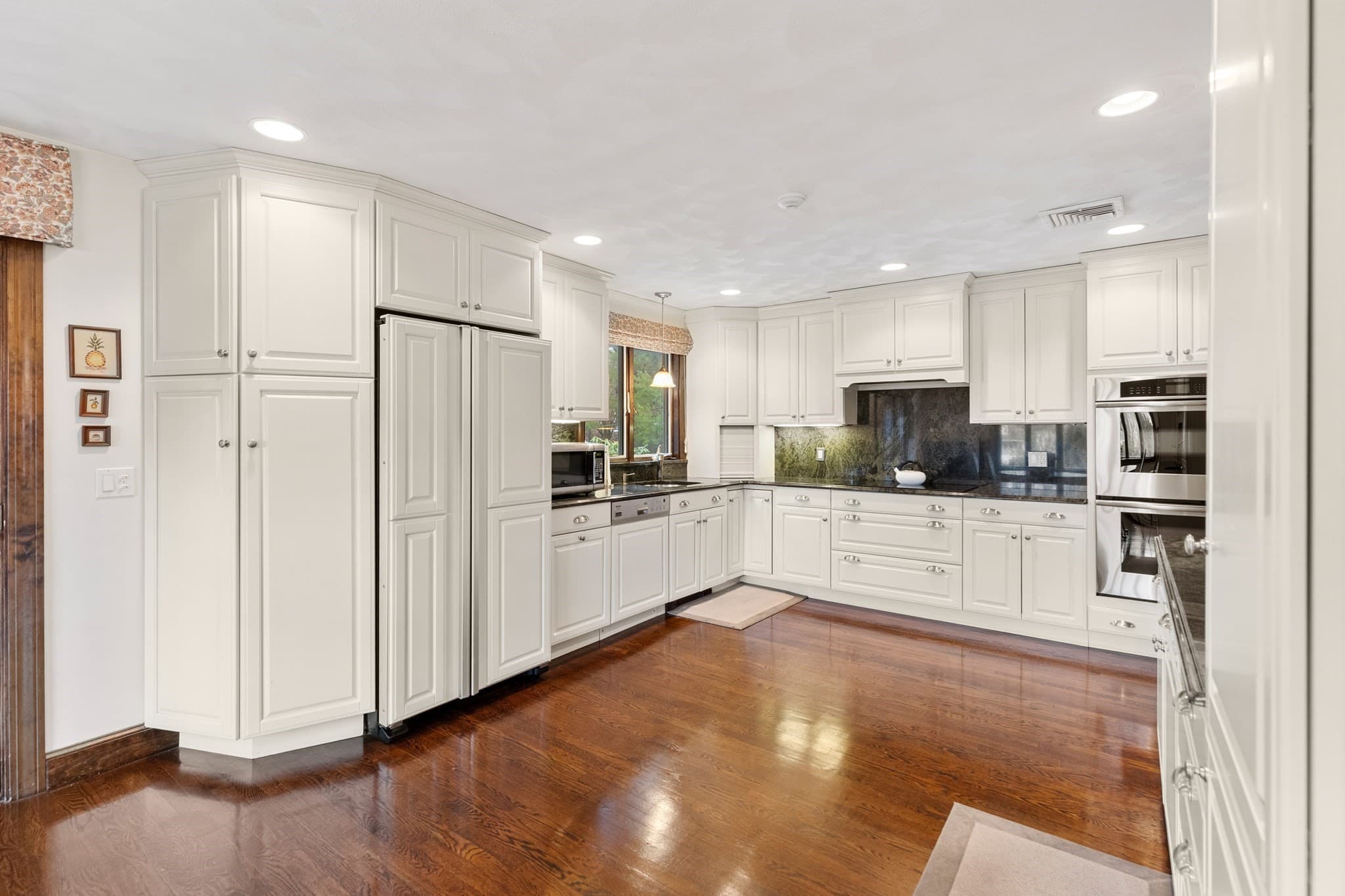Single Family Residence at 5 Willson Rd, Salem MA 01970, Salem, photo 14 of 32
