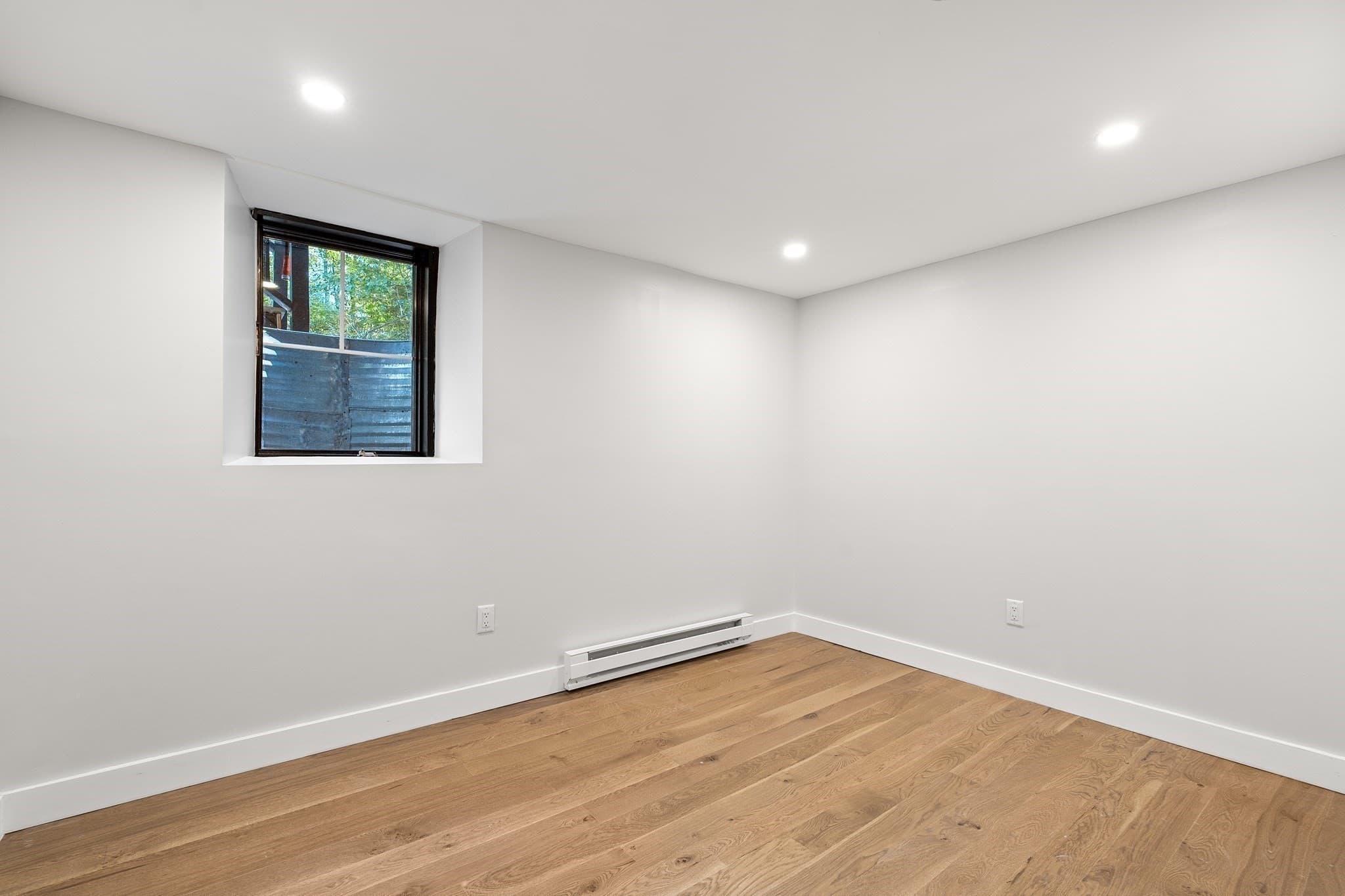 Condominium at 16-18 Yale Terrace # 1, Boston MA 02130, photo 22 of 40