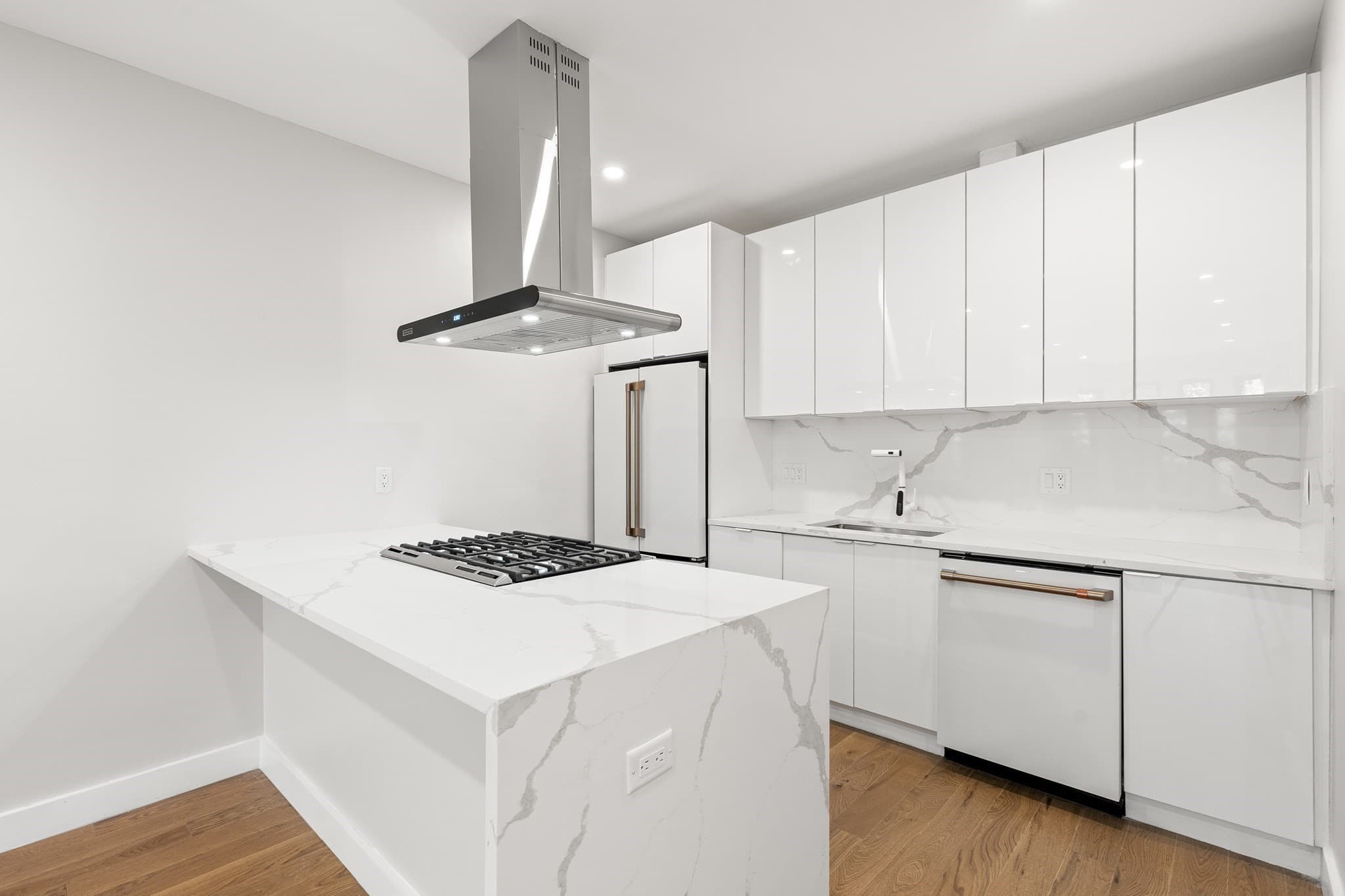 Condominium at 16-18 Yale Terrace # 1, Boston MA 02130, photo 7 of 40