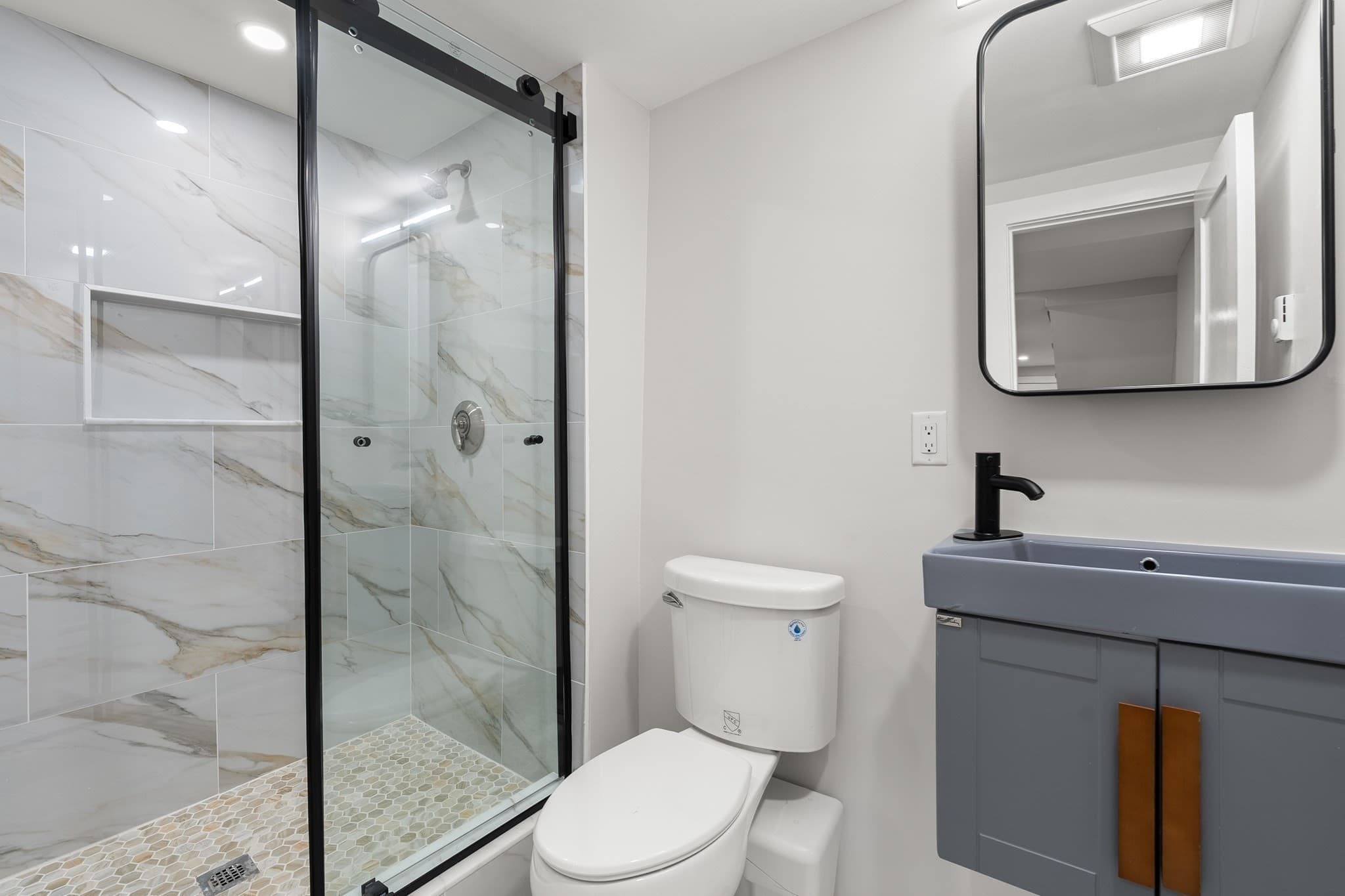 Condominium at 16-18 Yale Terrace # 1, Boston MA 02130, photo 24 of 40