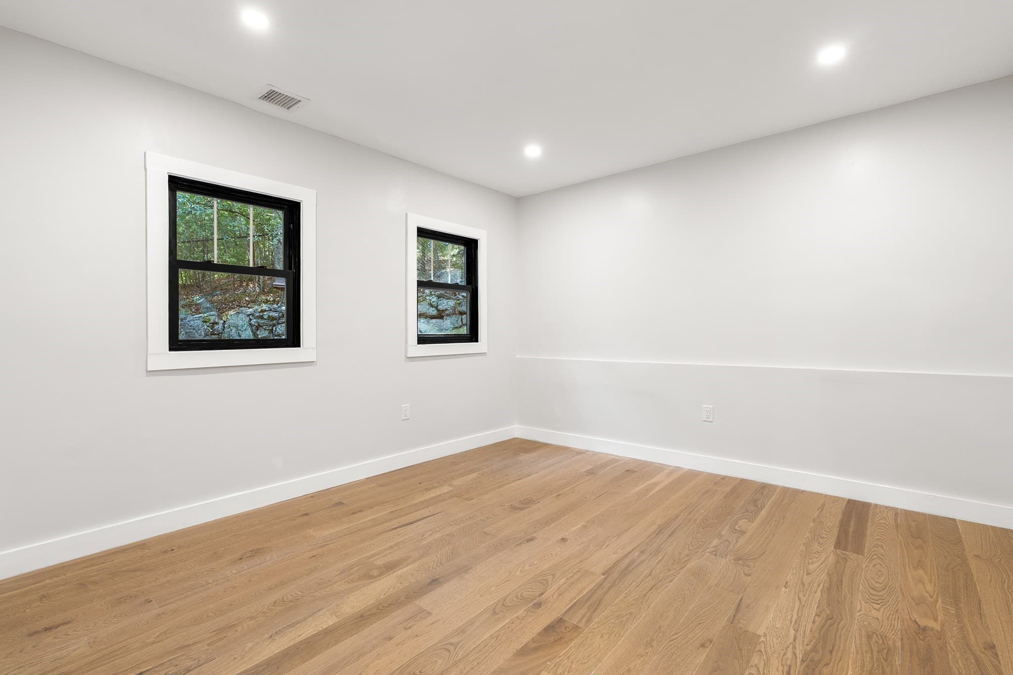 Condominium at 16-18 Yale Terrace # 1, Boston MA 02130, photo 14 of 40