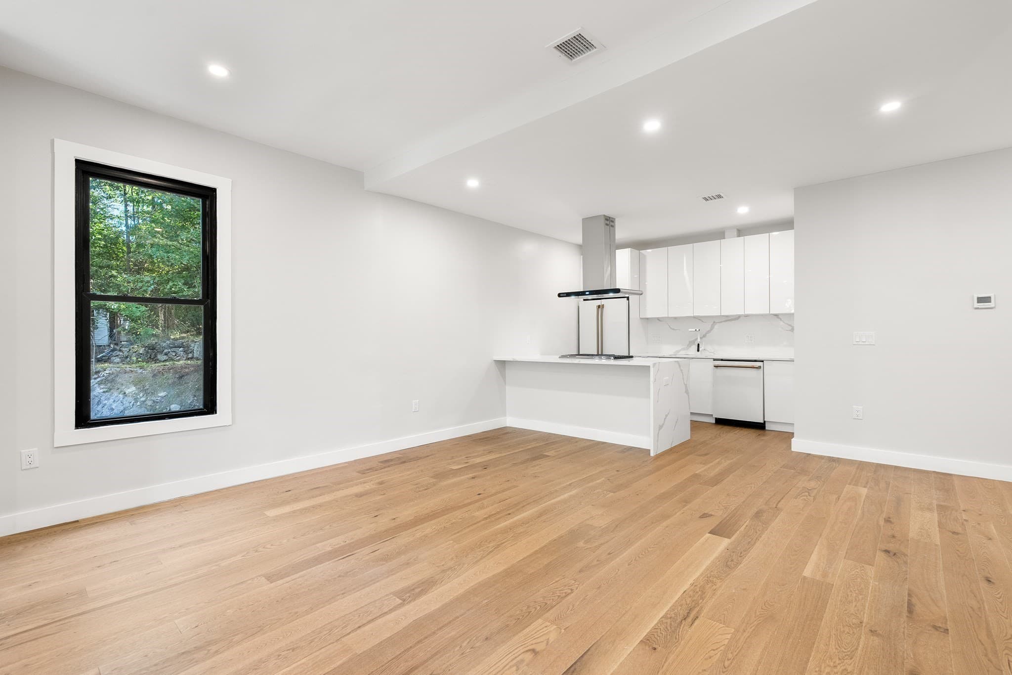 Condominium at 16-18 Yale Terrace # 1, Boston MA 02130, photo 4 of 40