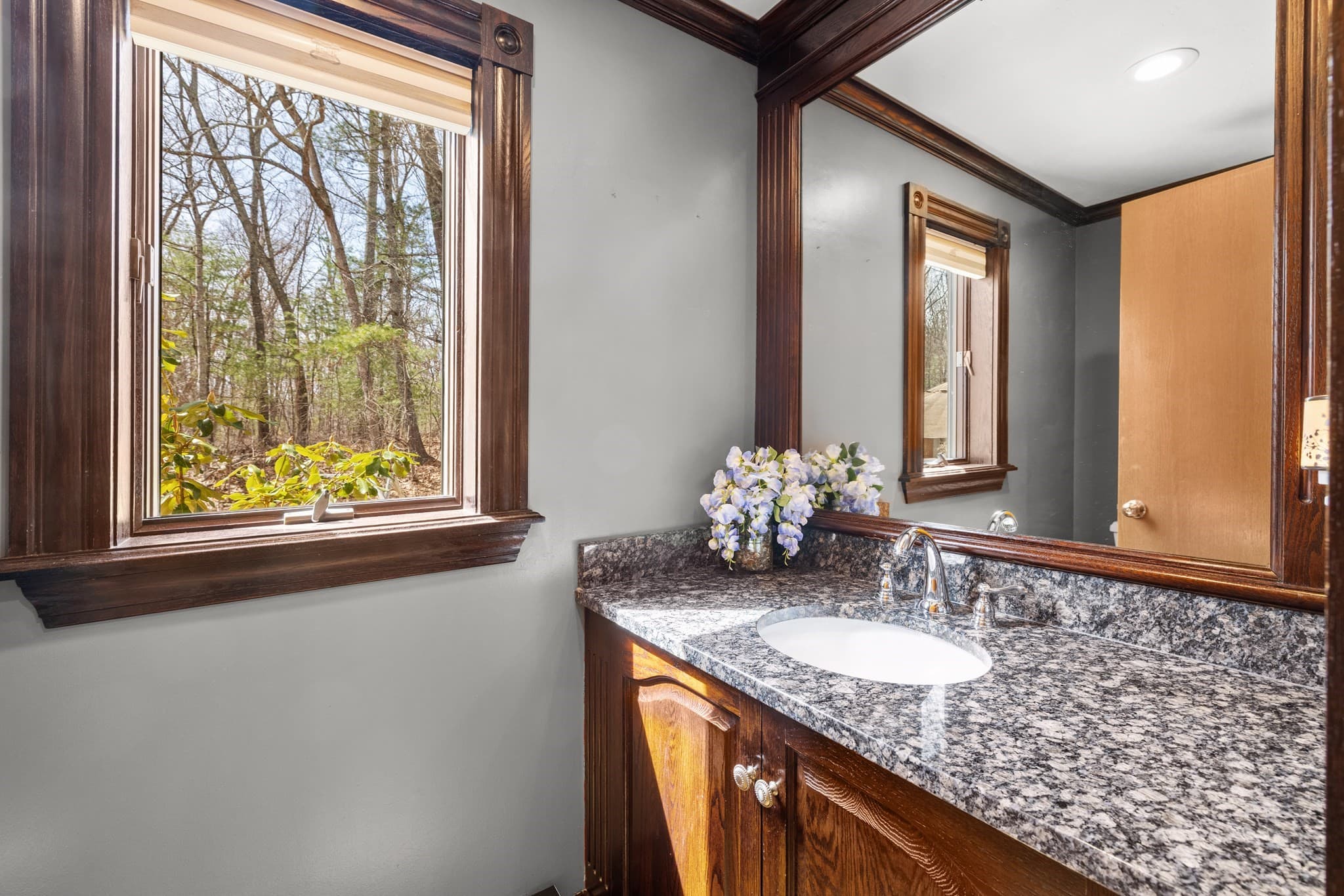 Single Family Residence at 275 Chestnut, Uxbridge MA 01569, Uxbridge, photo 13 of 42