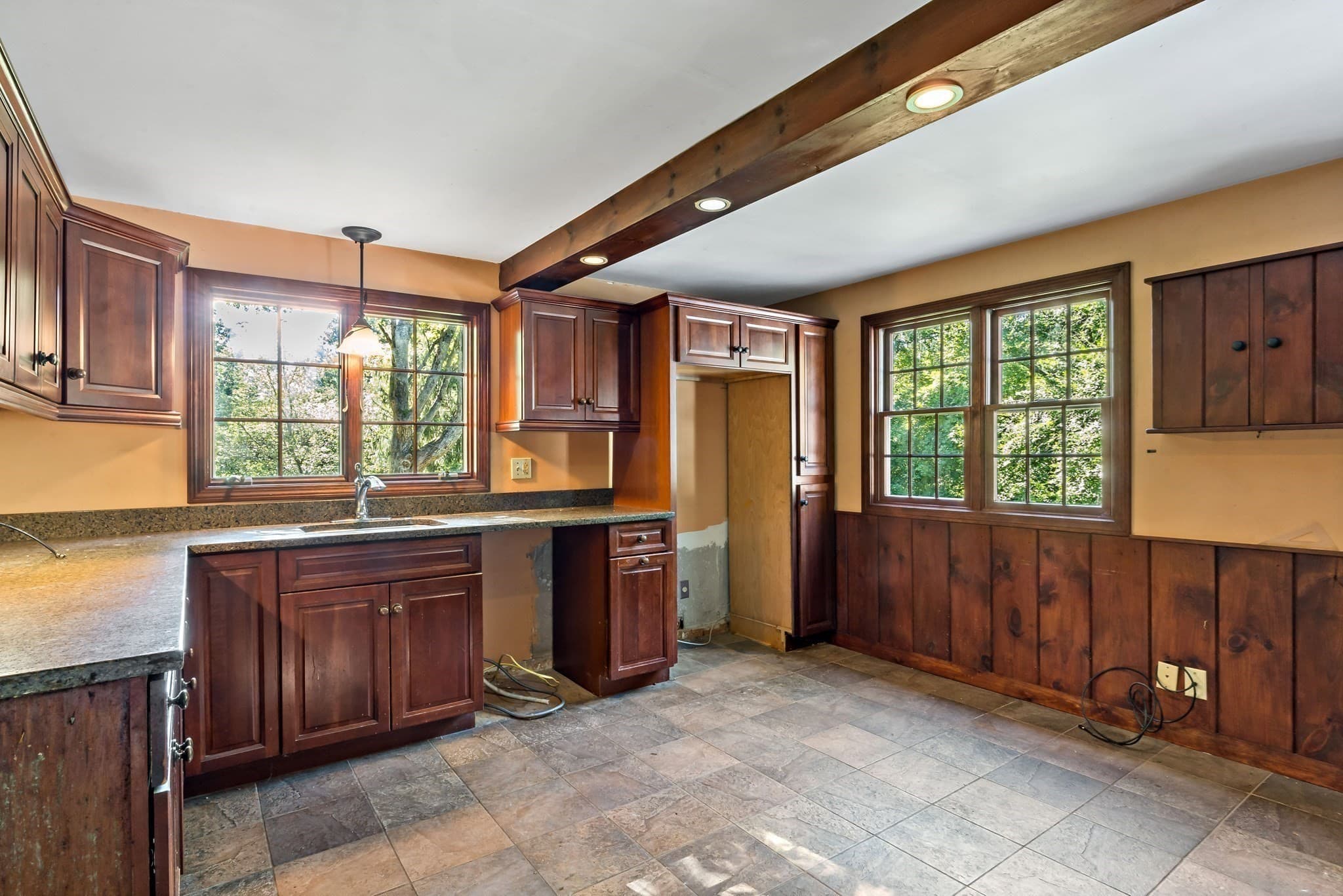 Equestrian at 84 Carpenter St, Rehoboth MA 02769, Rehoboth, photo 29 of 41