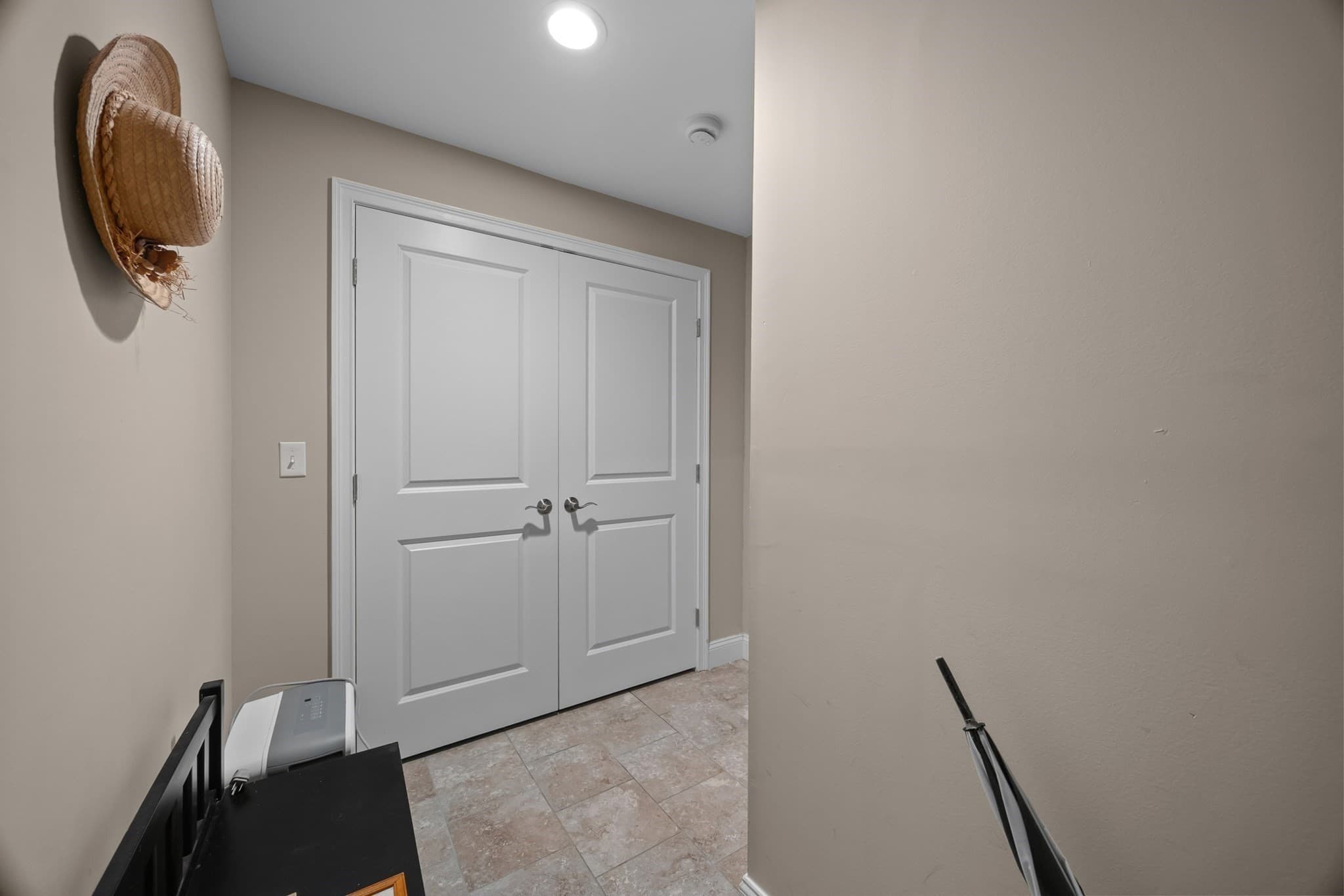 Condominium at 27 Eagle Nest # 27, Clinton MA 01510, Clinton, photo 16 of 36
