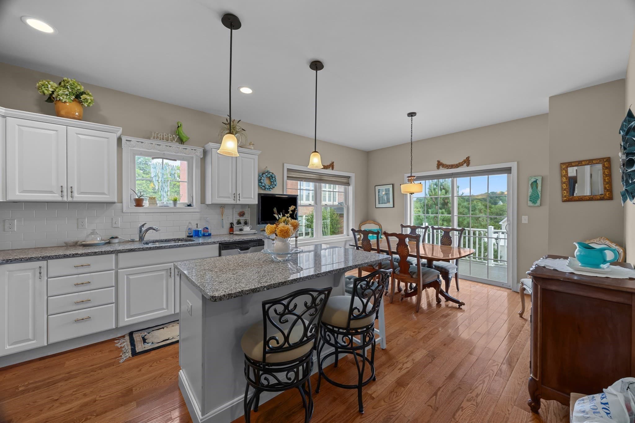 Condominium at 27 Eagle Nest # 27, Clinton MA 01510, Clinton, photo 8 of 36