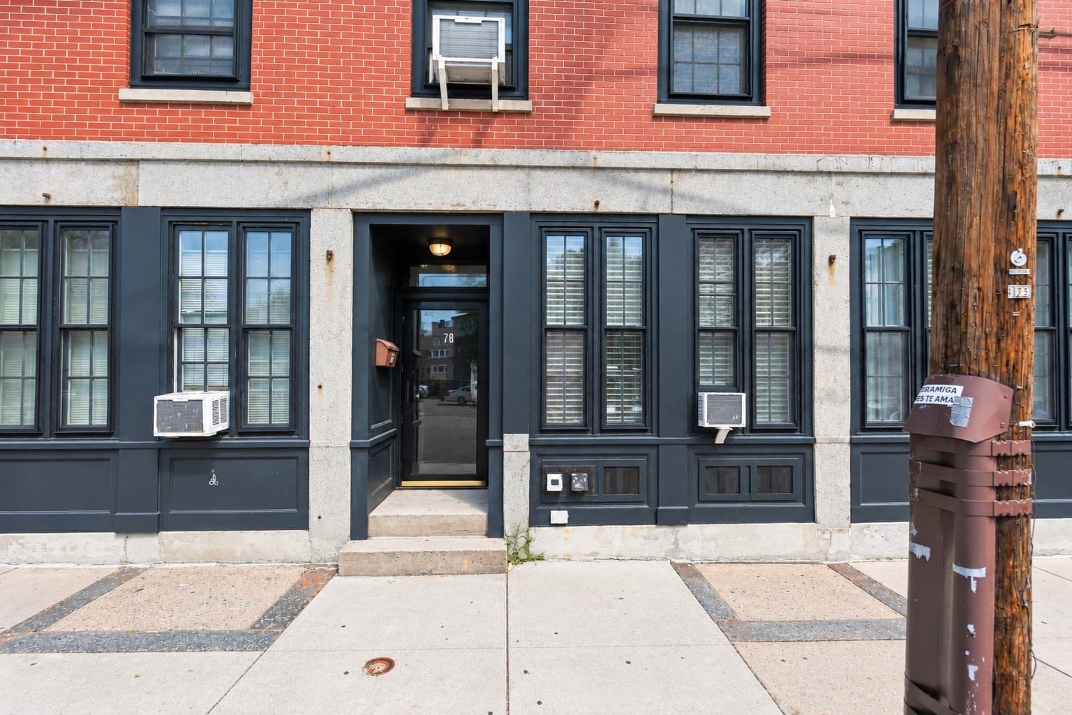 Condominium at 157 Winnisimmet St # 1D, Chelsea MA 02150, Chelsea, photo 2 of 7