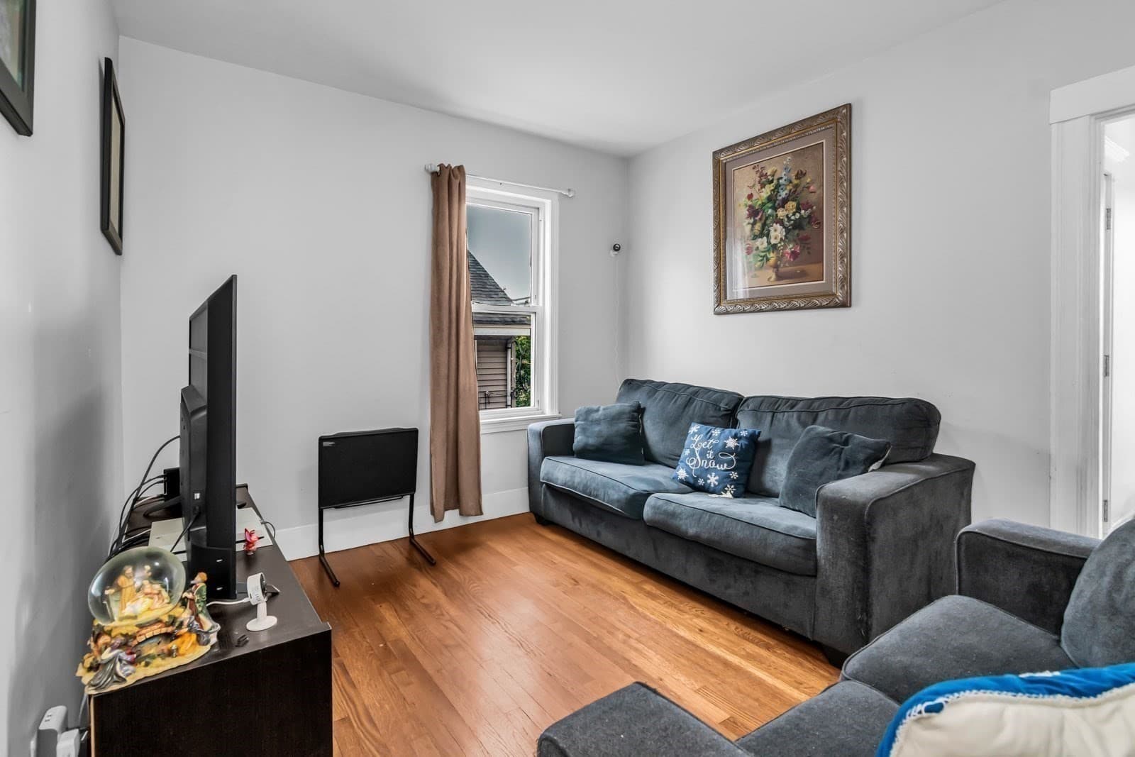 Condominium at 51-53 Rock Valley Avenue # 2, Everett MA 02149, Everett, photo 6 of 19