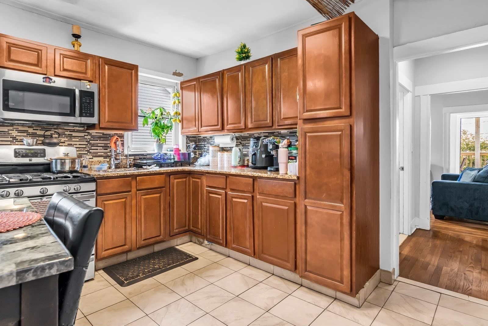 Condominium at 51-53 Rock Valley Avenue # 2, Everett MA 02149, Everett, photo 13 of 19