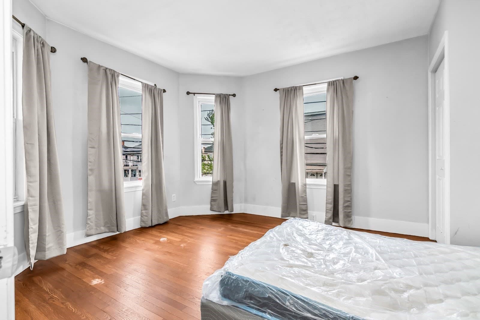 Condominium at 51-53 Rock Valley Avenue # 2, Everett MA 02149, Everett, photo 17 of 19