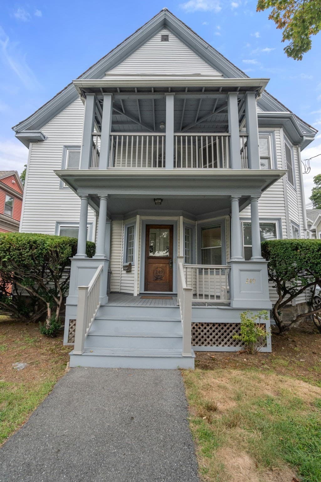 249 Crafts St, Newton MA 02460