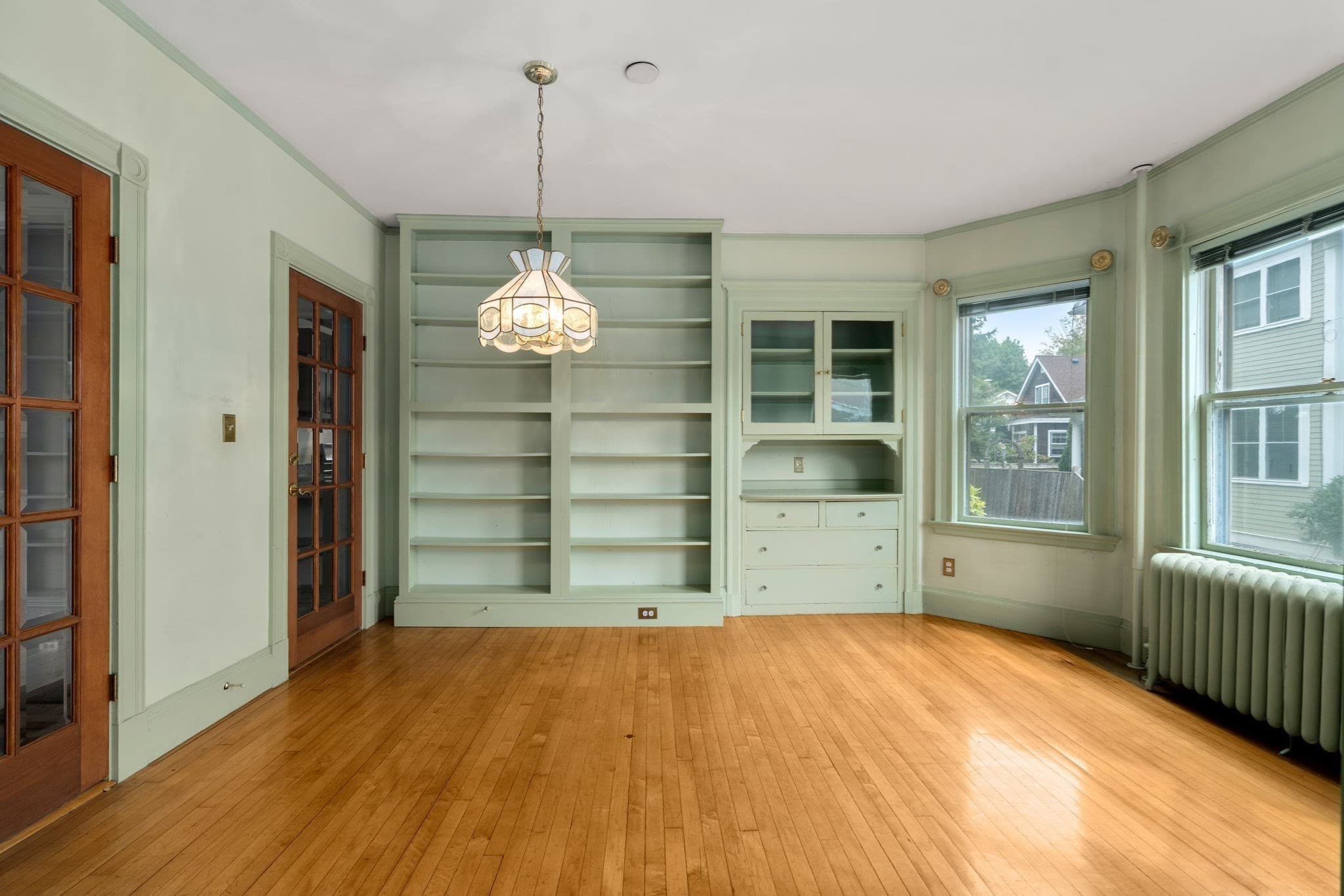 2 Family - 2 Units Up/Down at 249 Crafts St, Newton MA 02460, Newton, photo 10 of 38