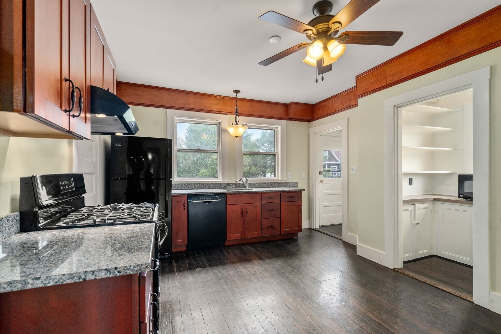 2 Family - 2 Units Up/Down at 249 Crafts St, Newton MA 02460, Newton, photo 11 of 38