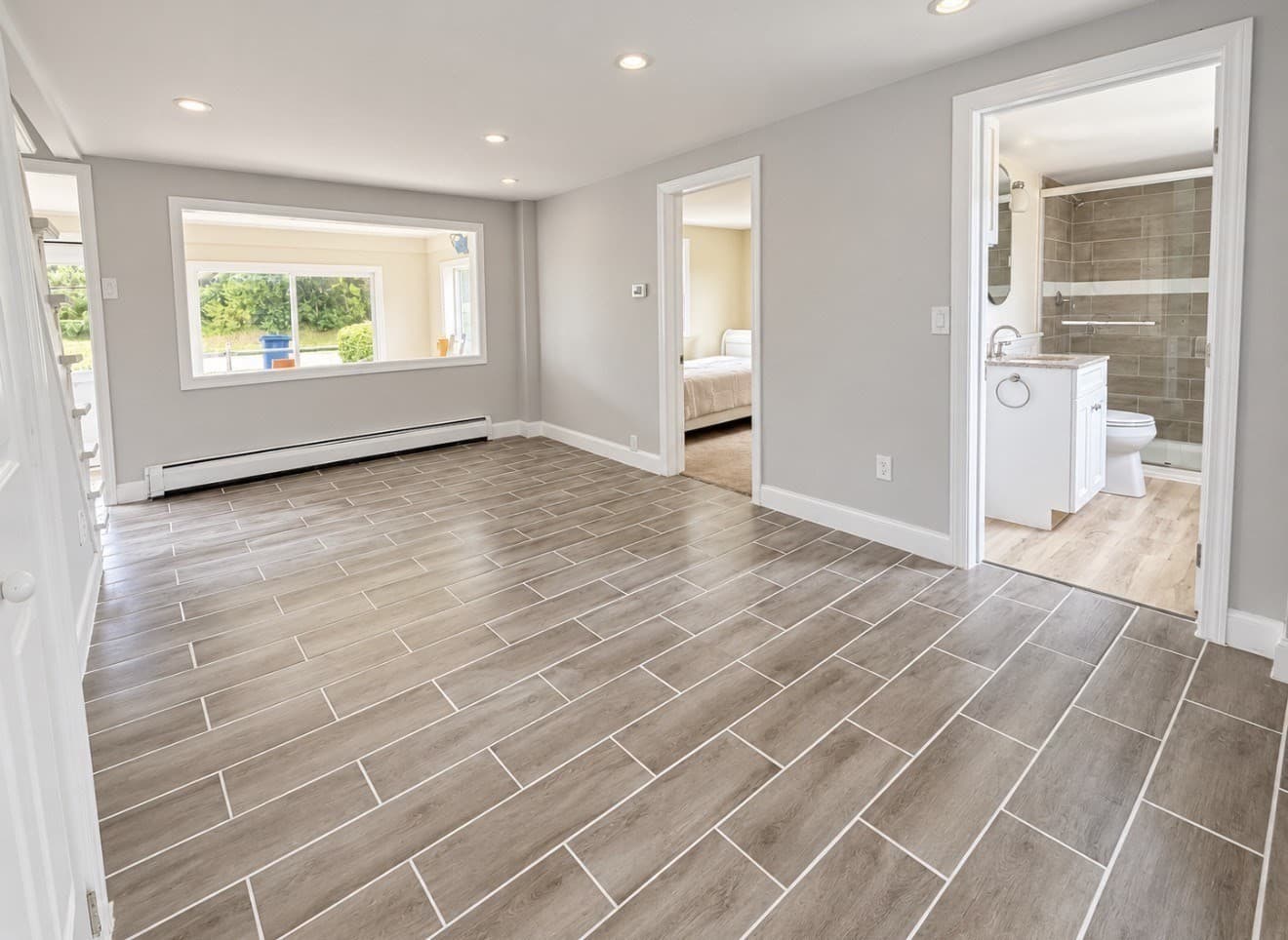 Single Family Residence at 298 Onset Ave, Wareham MA 02558, Wareham, photo 8 of 16