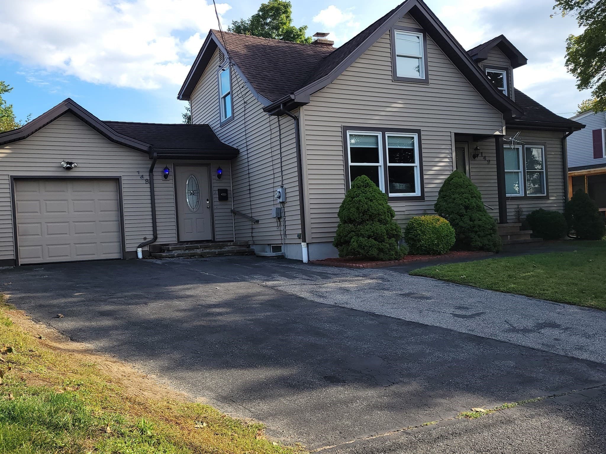 Single Family Residence at 149 Beauchamp, Chicopee MA 01020, Chicopee, photo 3 of 16