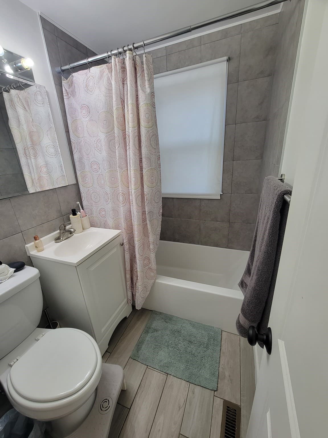 Single Family Residence at 149 Beauchamp, Chicopee MA 01020, Chicopee, photo 10 of 16