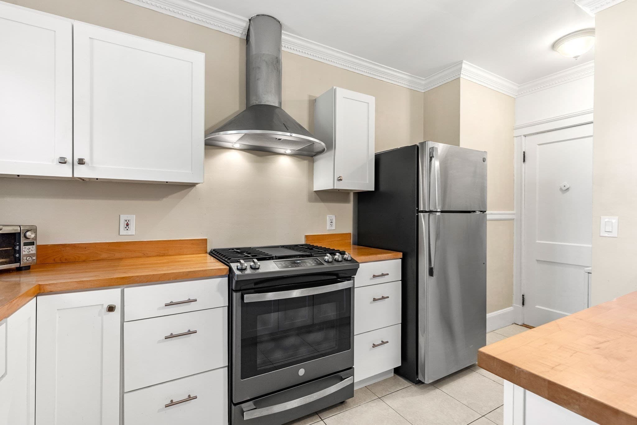 Condominium at 102 Main Street # T, Andover MA 01810, Andover, photo 13 of 38