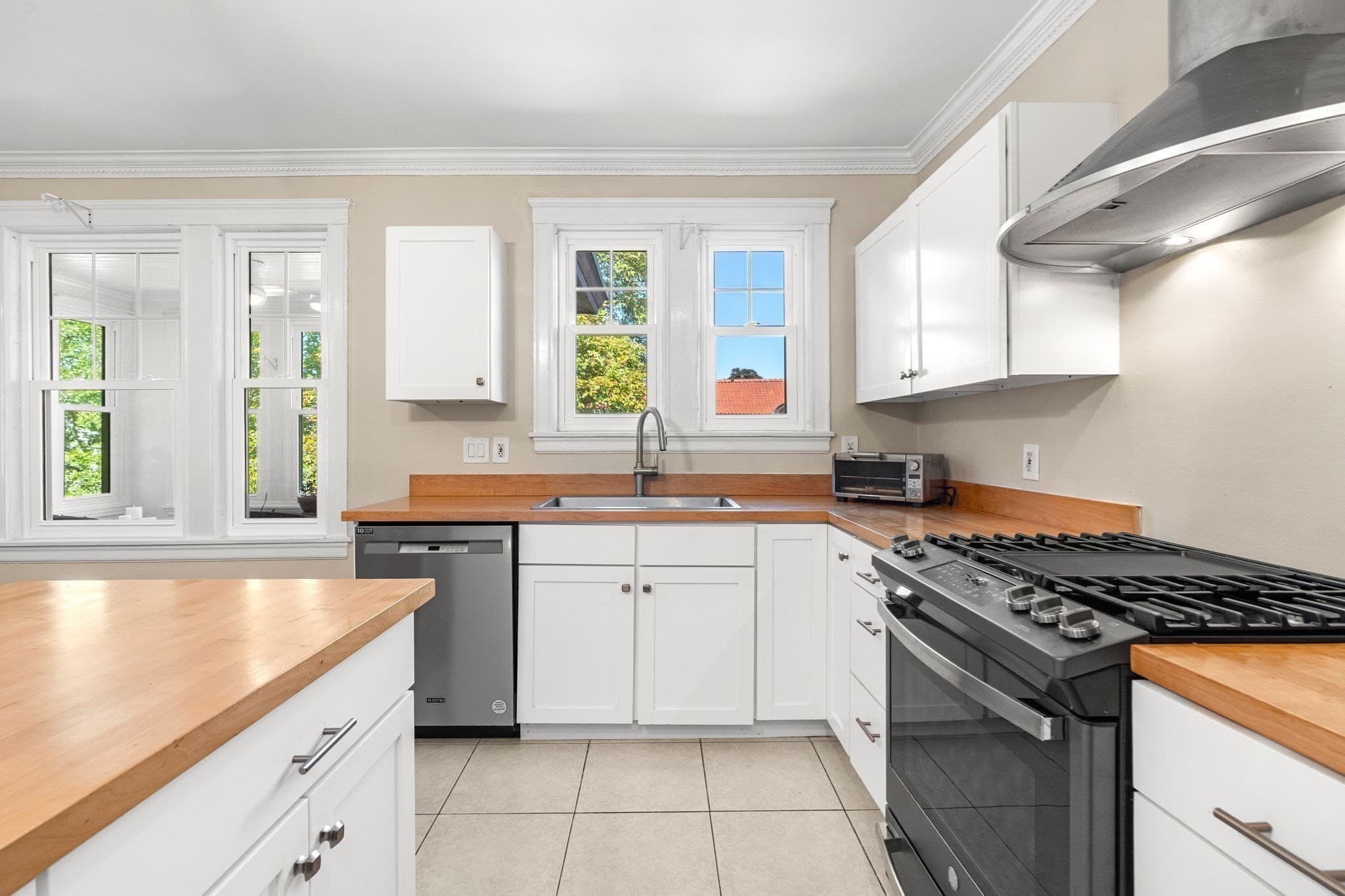 Condominium at 102 Main Street # T, Andover MA 01810, Andover, photo 14 of 38