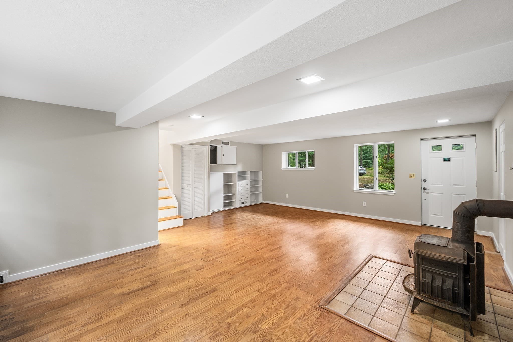 Single Family Residence at 23 Poplar St, Sudbury MA 01776, Sudbury, photo 22 of 32