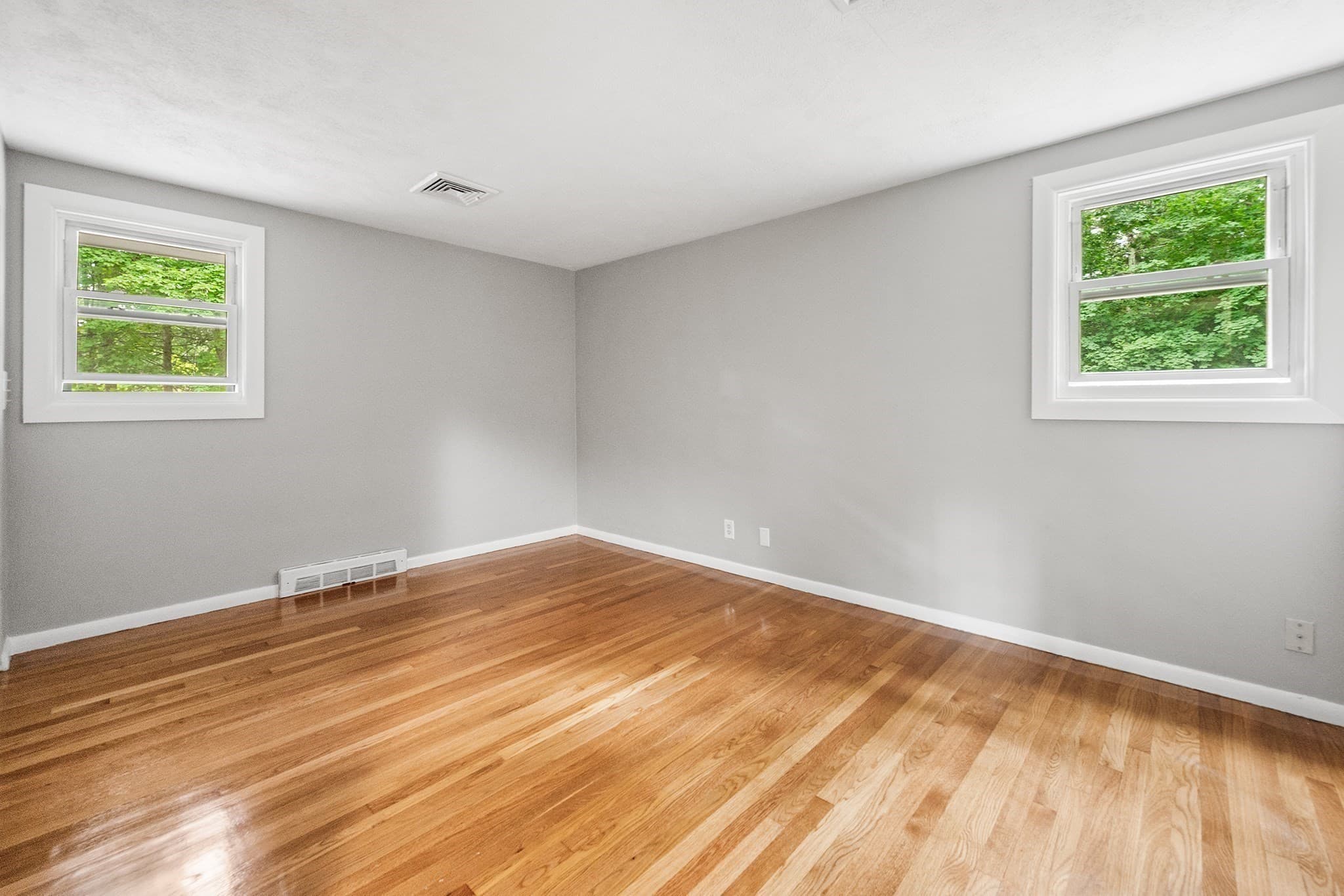 Single Family Residence at 23 Poplar St, Sudbury MA 01776, Sudbury, photo 15 of 32