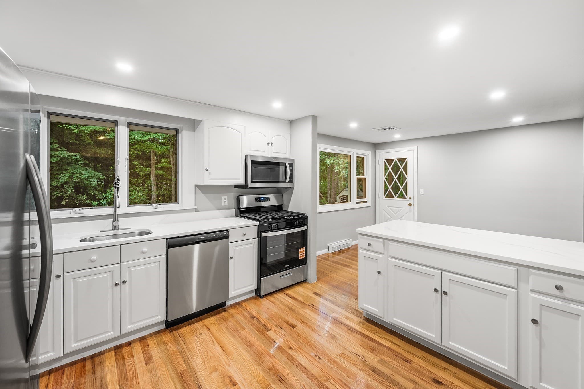Single Family Residence at 23 Poplar St, Sudbury MA 01776, Sudbury, photo 11 of 32