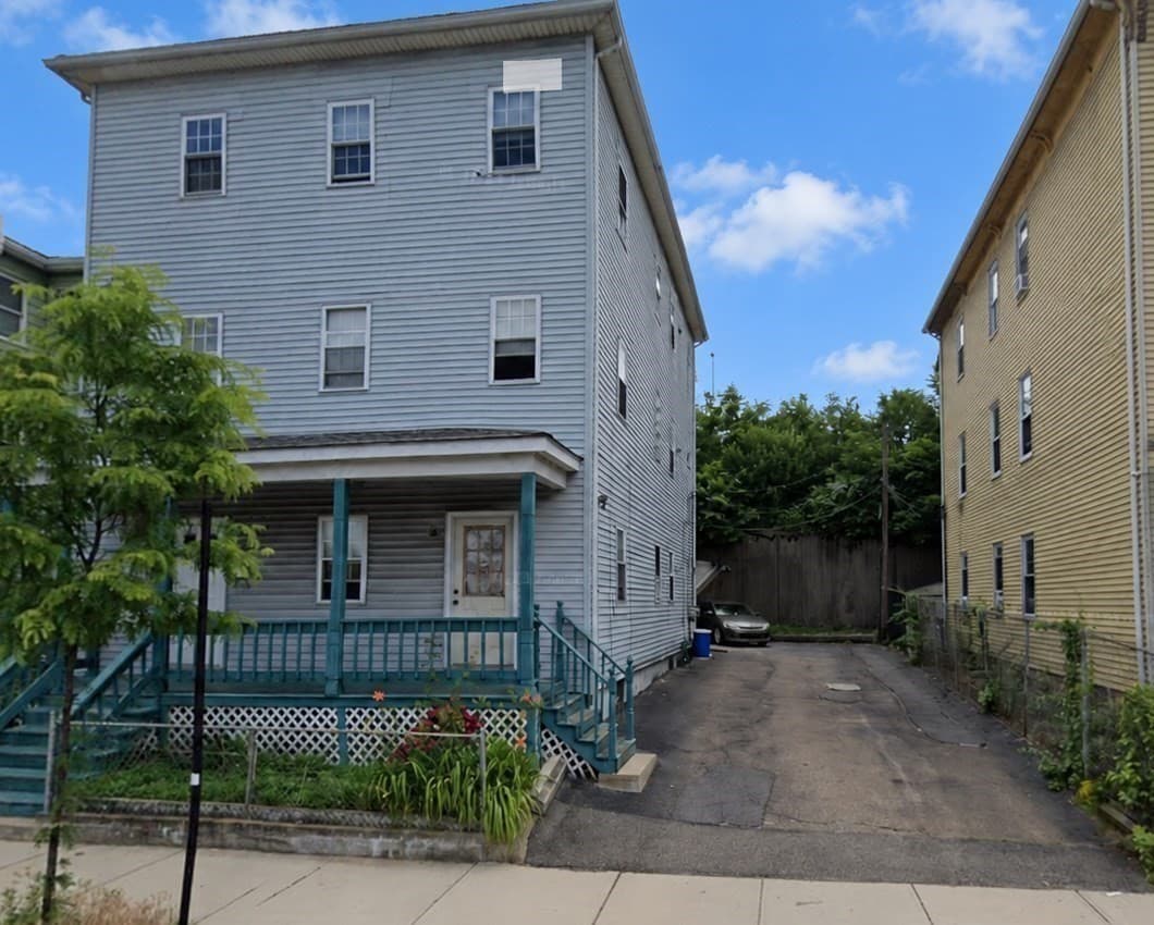 3 Family - 3 Units Up/Down at 215 Millbury St, Worcester MA 01610, Worcester, photo 24 of 24