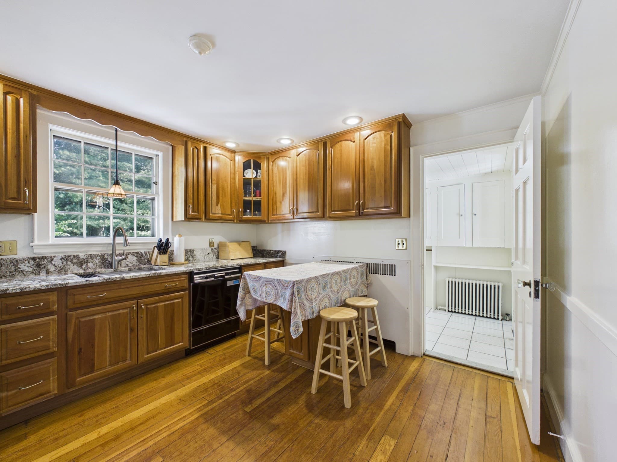 Single Family Residence at 390 Marsh St, Belmont MA 02478, Belmont, photo 12 of 42