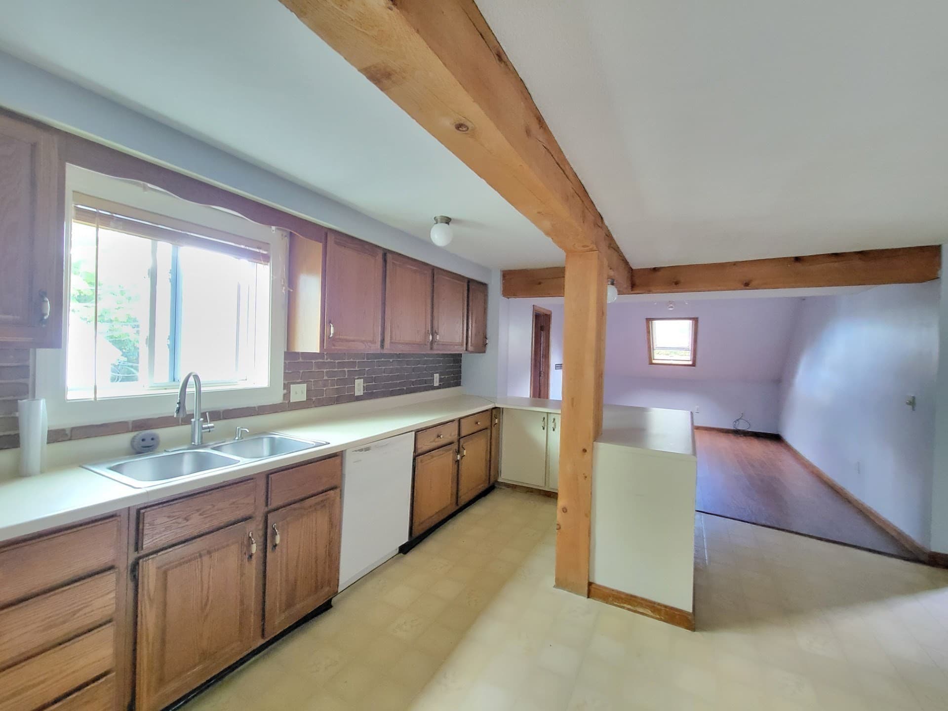 2 Family - 2 Units Up/Down at 103 Ash Street, Gardner MA 01440, Gardner, photo 15 of 25