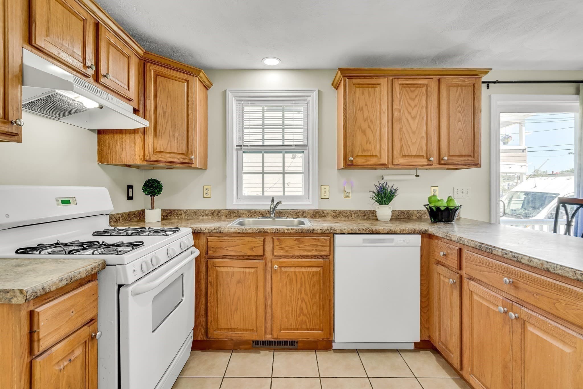 Single Family Residence at 5 Wright Street # B, Lowell MA 01854, Lowell, photo 12 of 25