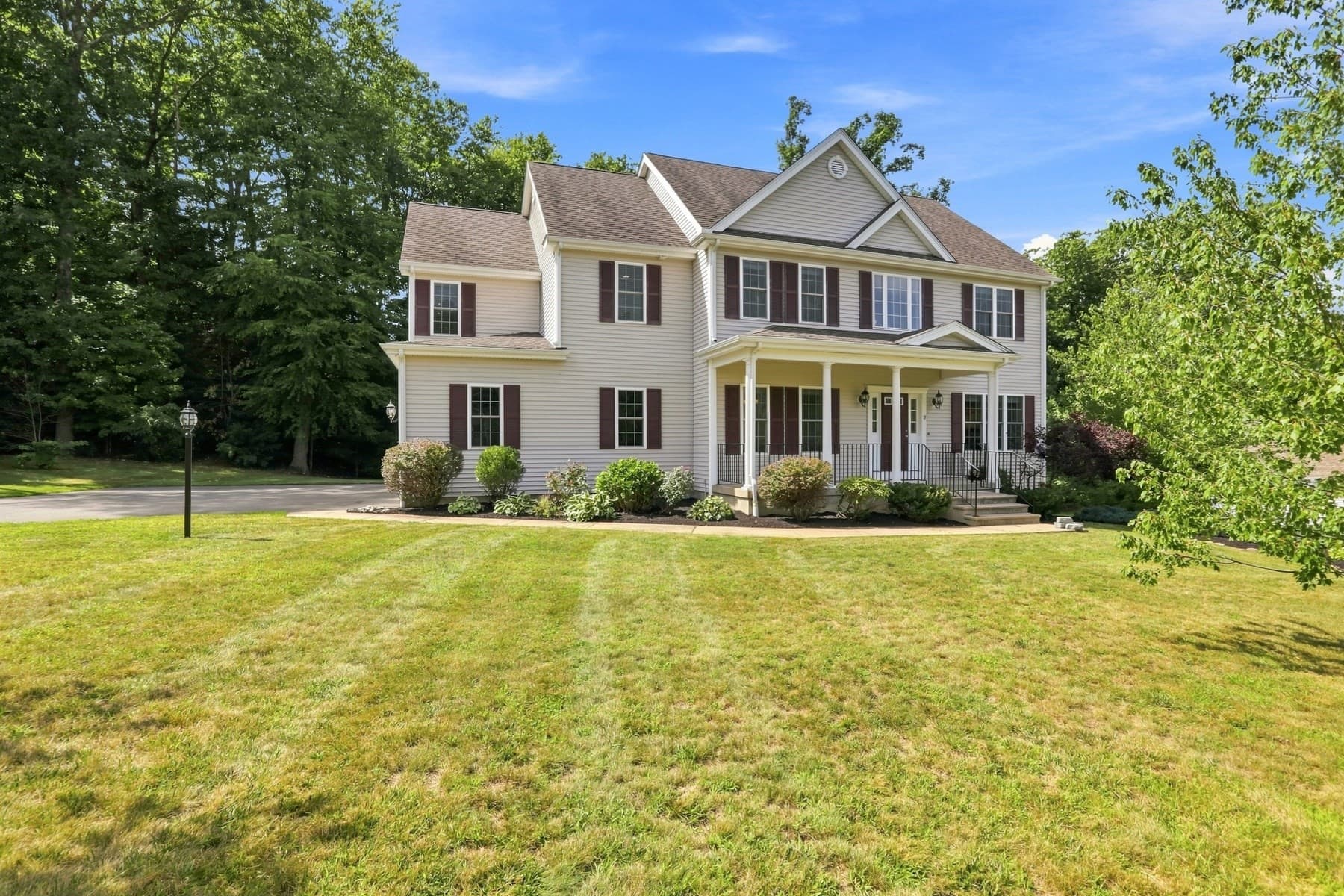 Single Family Residence at 9 Forbes Rd, Hudson MA 01749, Hudson, photo 2 of 31