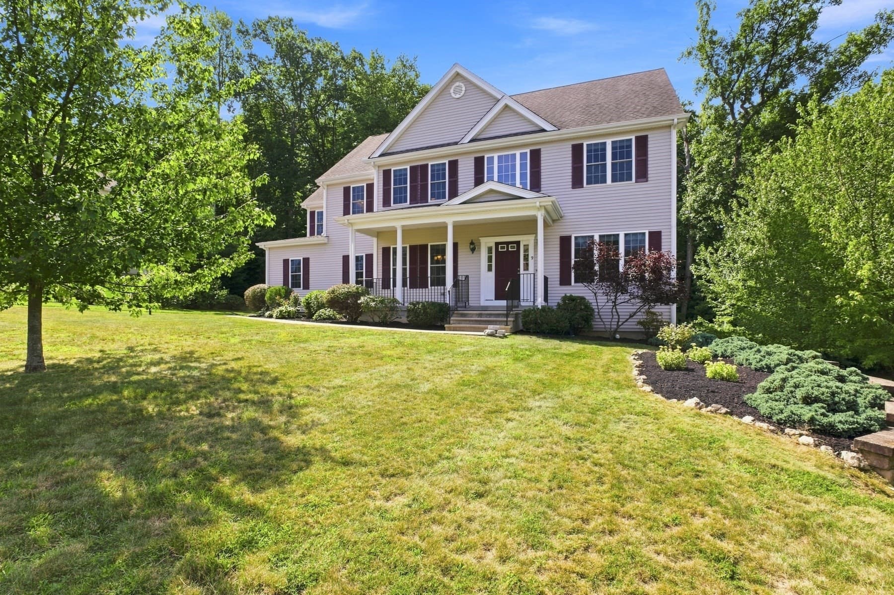 9 Forbes Rd, Hudson MA 01749