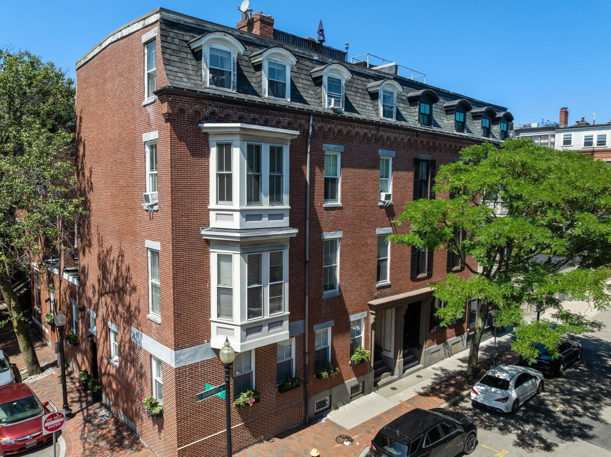 Condominium at 331 Shawmut Ave # 4, Boston MA 02118, photo 29 of 30