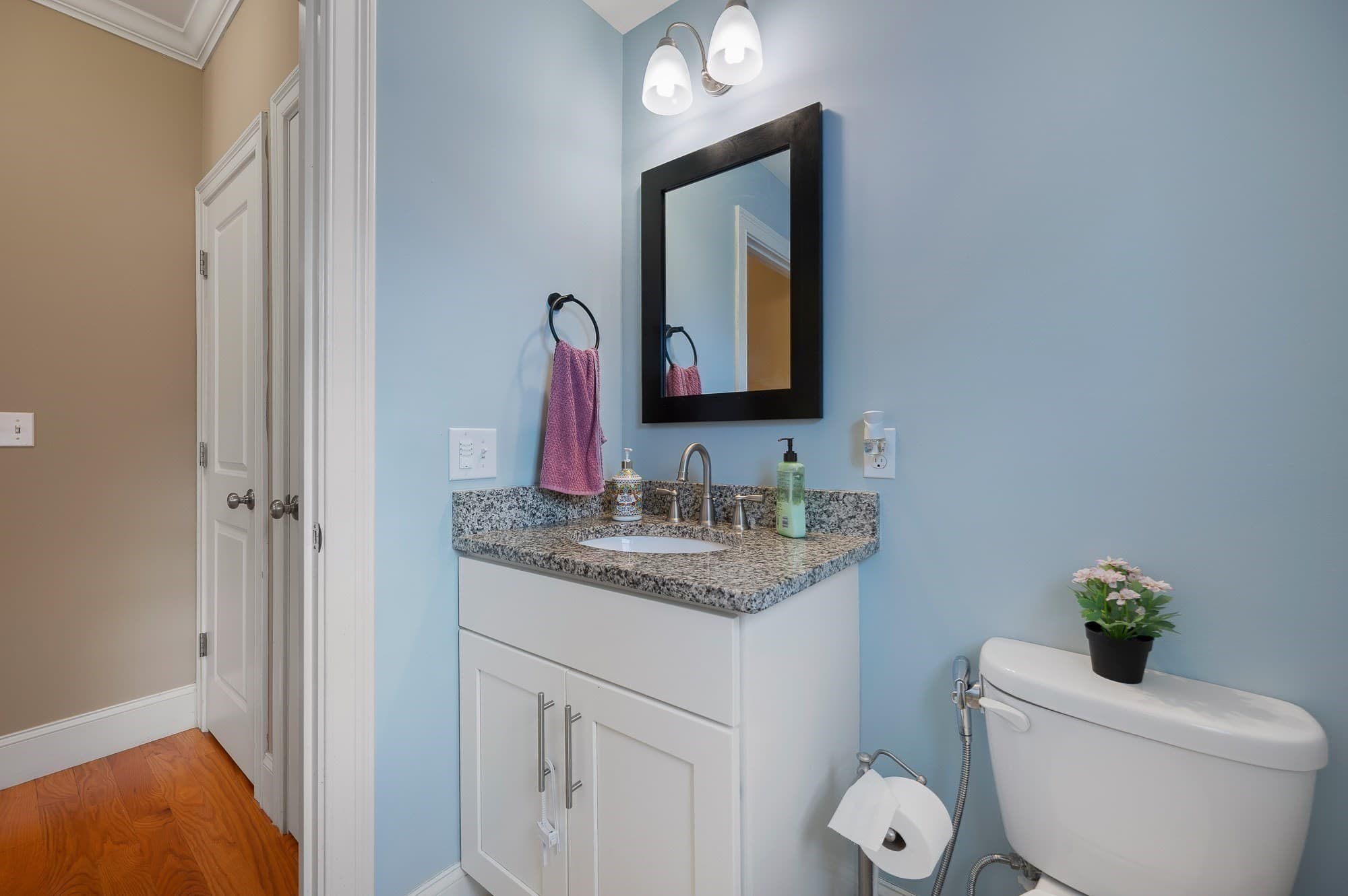Condominium at 210 S Quinsigamond Ave # 2, Shrewsbury MA 01545, Shrewsbury, photo 10 of 39