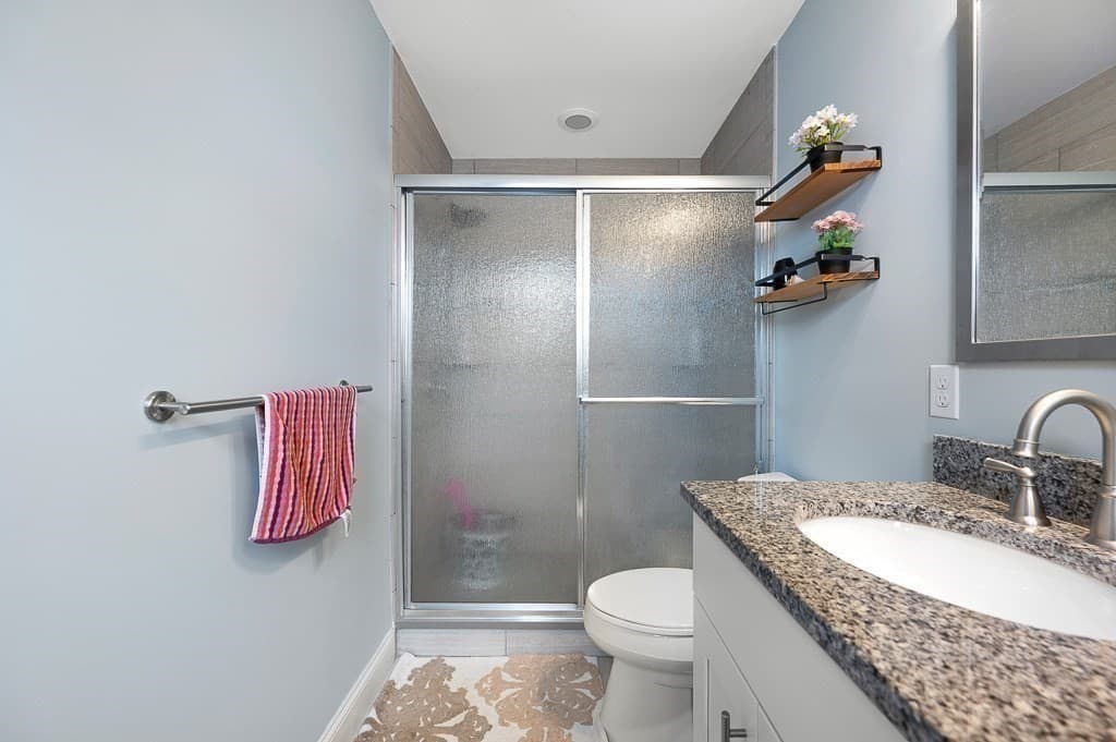 Condominium at 210 S Quinsigamond Ave # 2, Shrewsbury MA 01545, Shrewsbury, photo 14 of 39